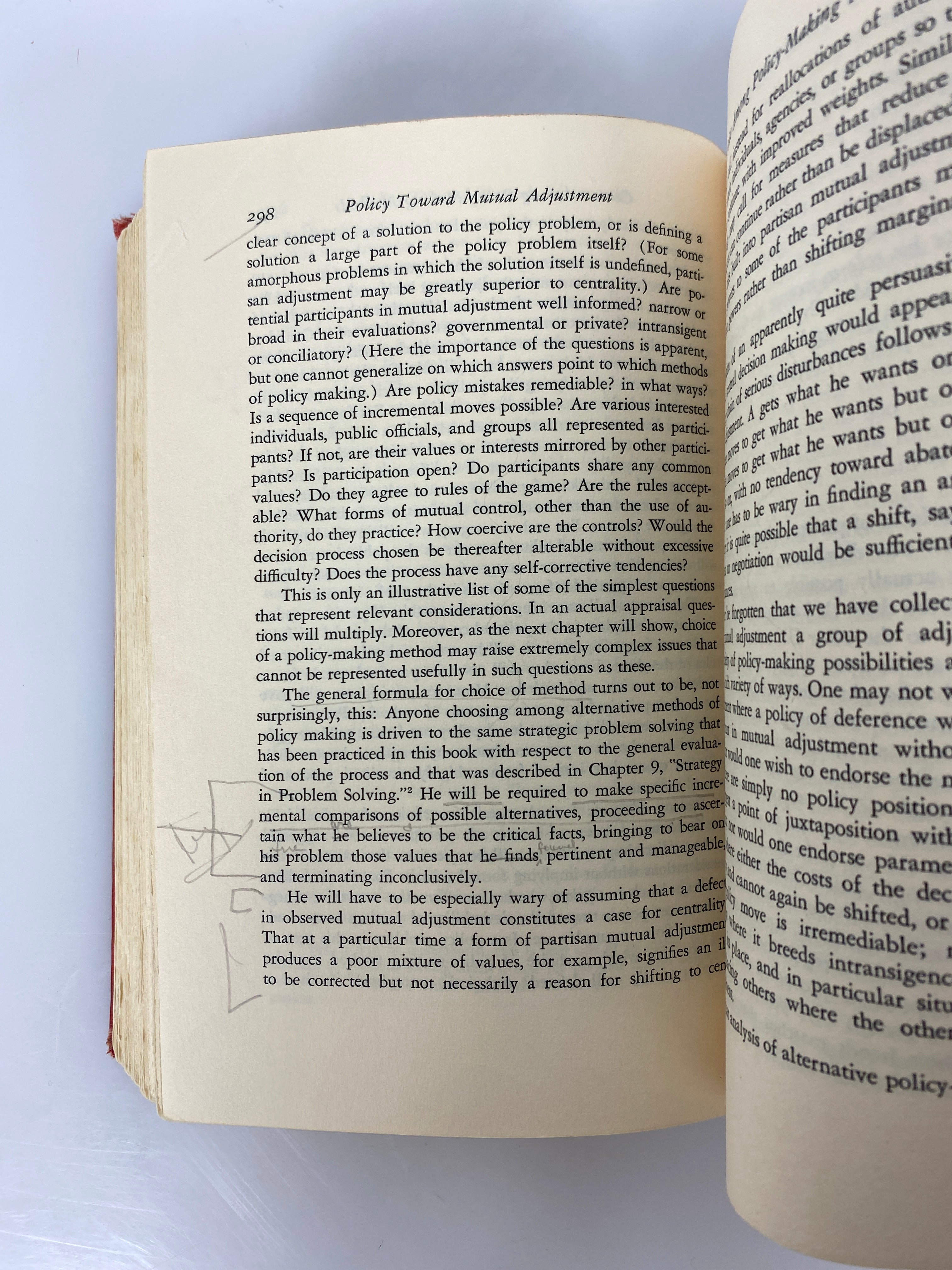 The Intelligence of Democracy by Charles Lindblom 1965 Ex-Library HC