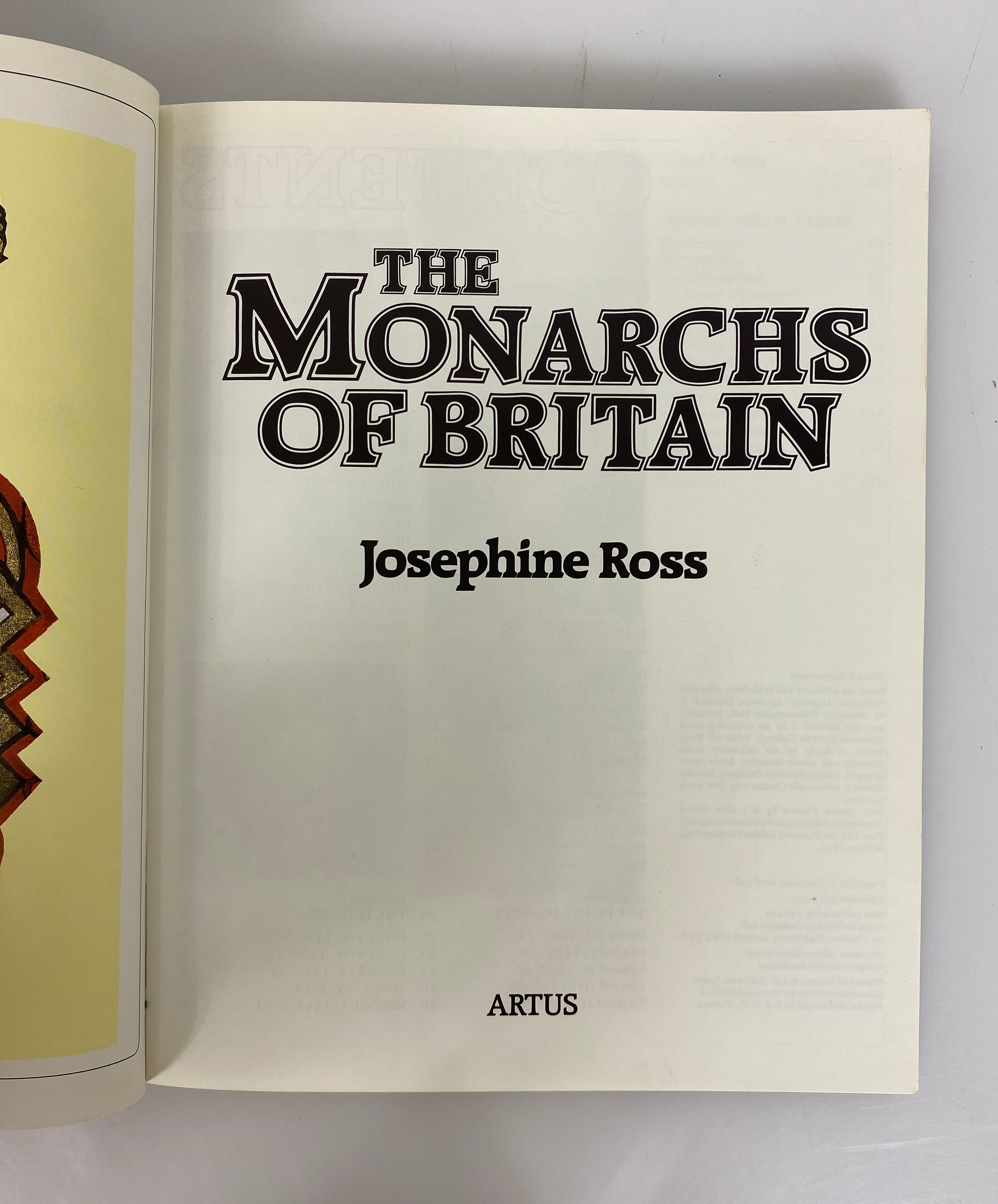 The Monarchs of Britain by Josephine Ross 1983 Vintage SC