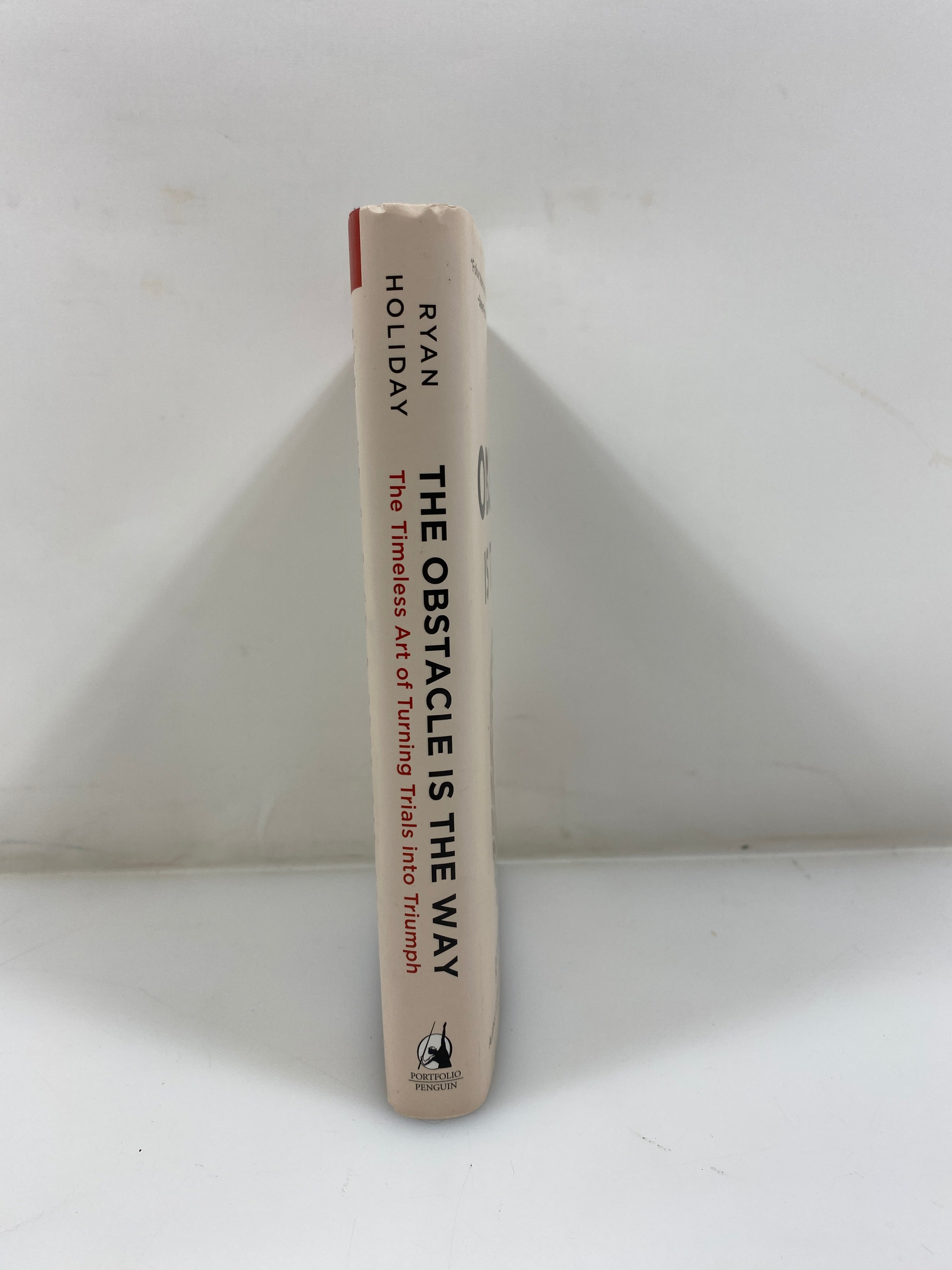 The Obstacle is the Way by Ryan Holiday 2014 HCDJ