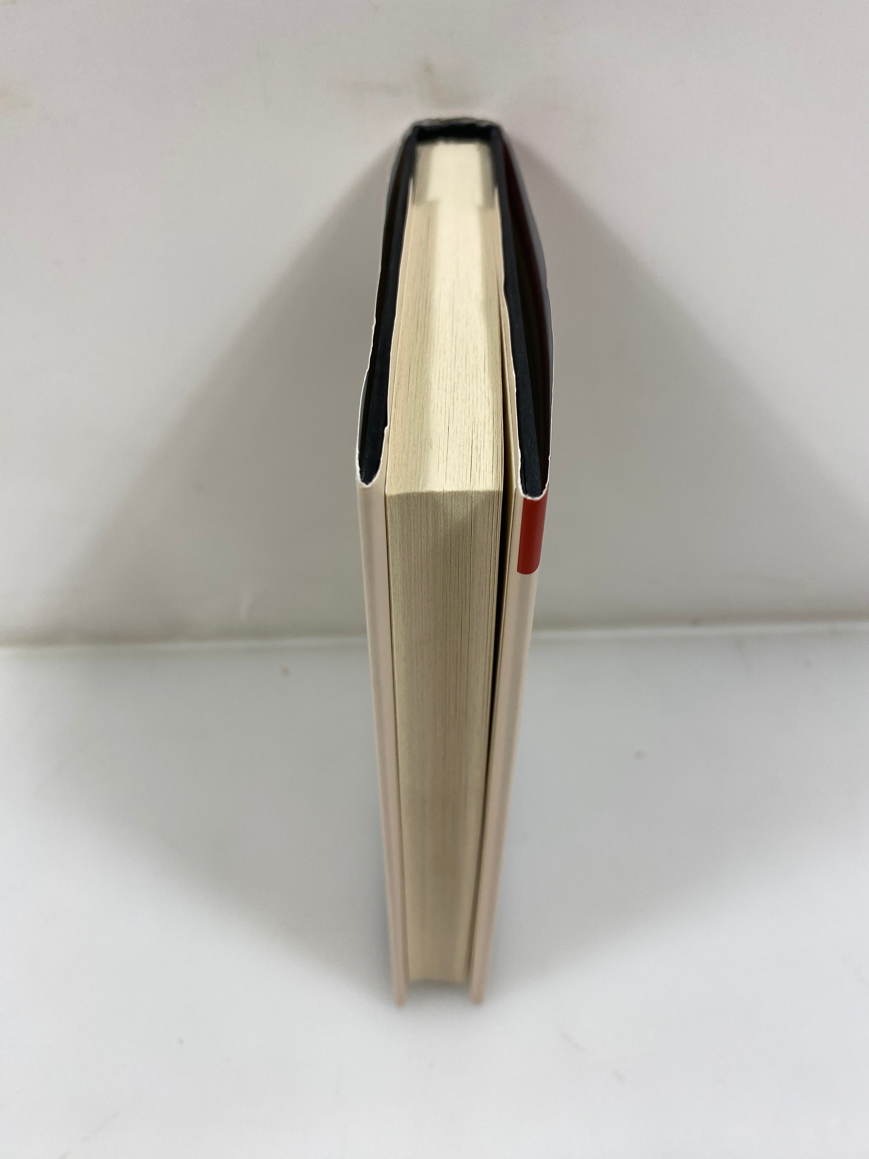 The Obstacle is the Way by Ryan Holiday 2014 HCDJ