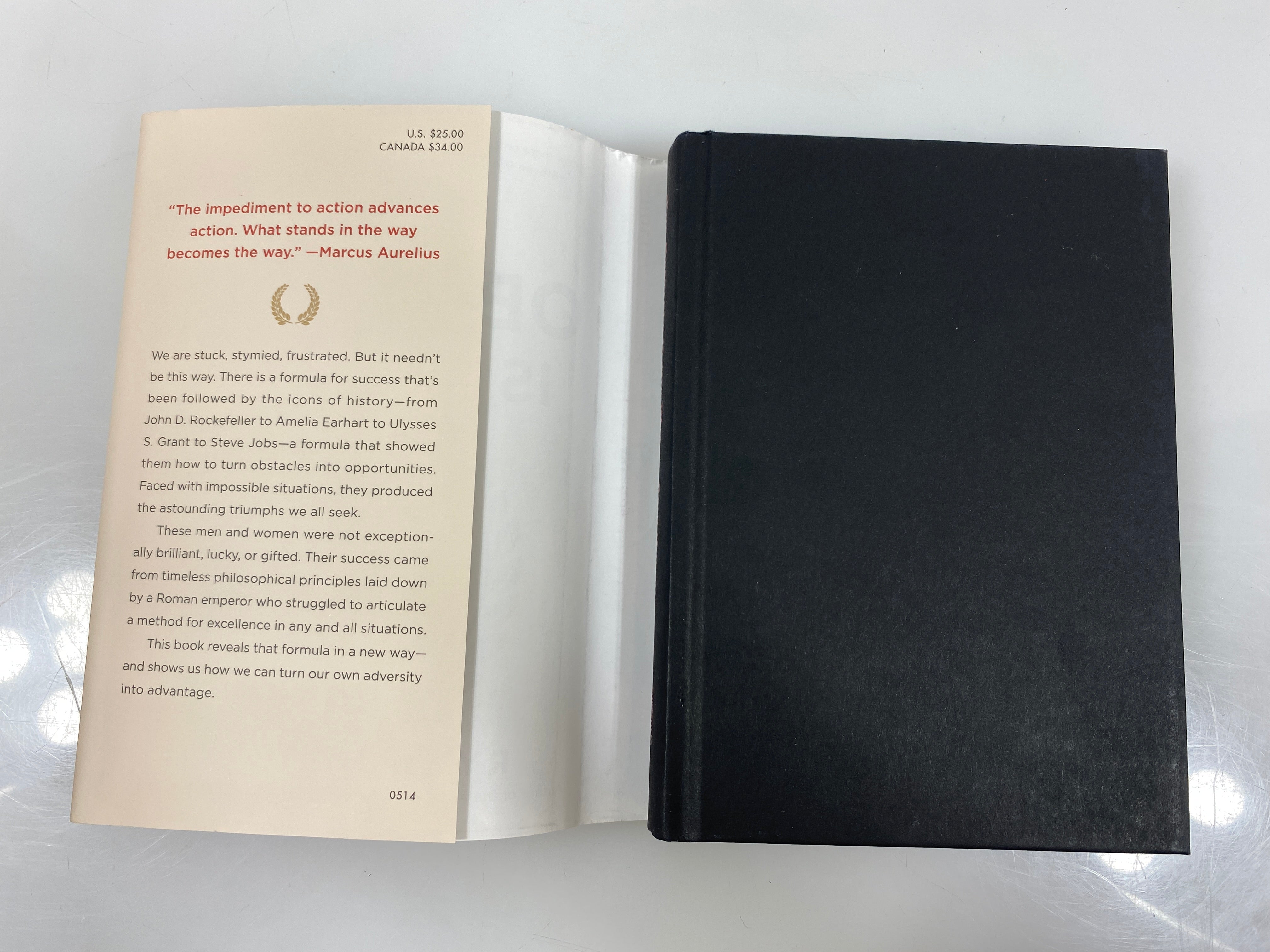 The Obstacle is the Way by Ryan Holiday 2014 HCDJ