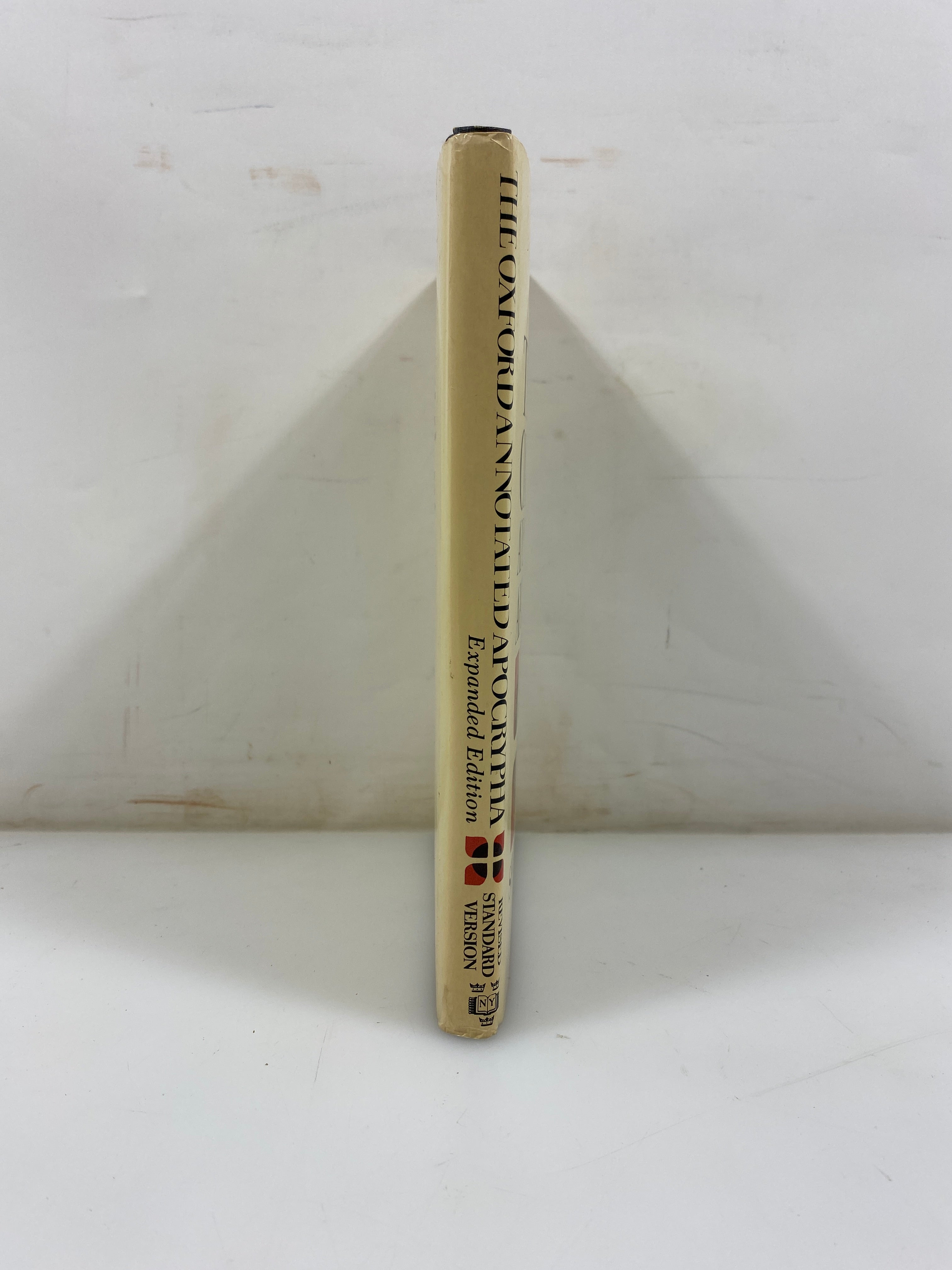 The Oxford Annotated Apocrypha Oxford University Press 1977 HCDJ