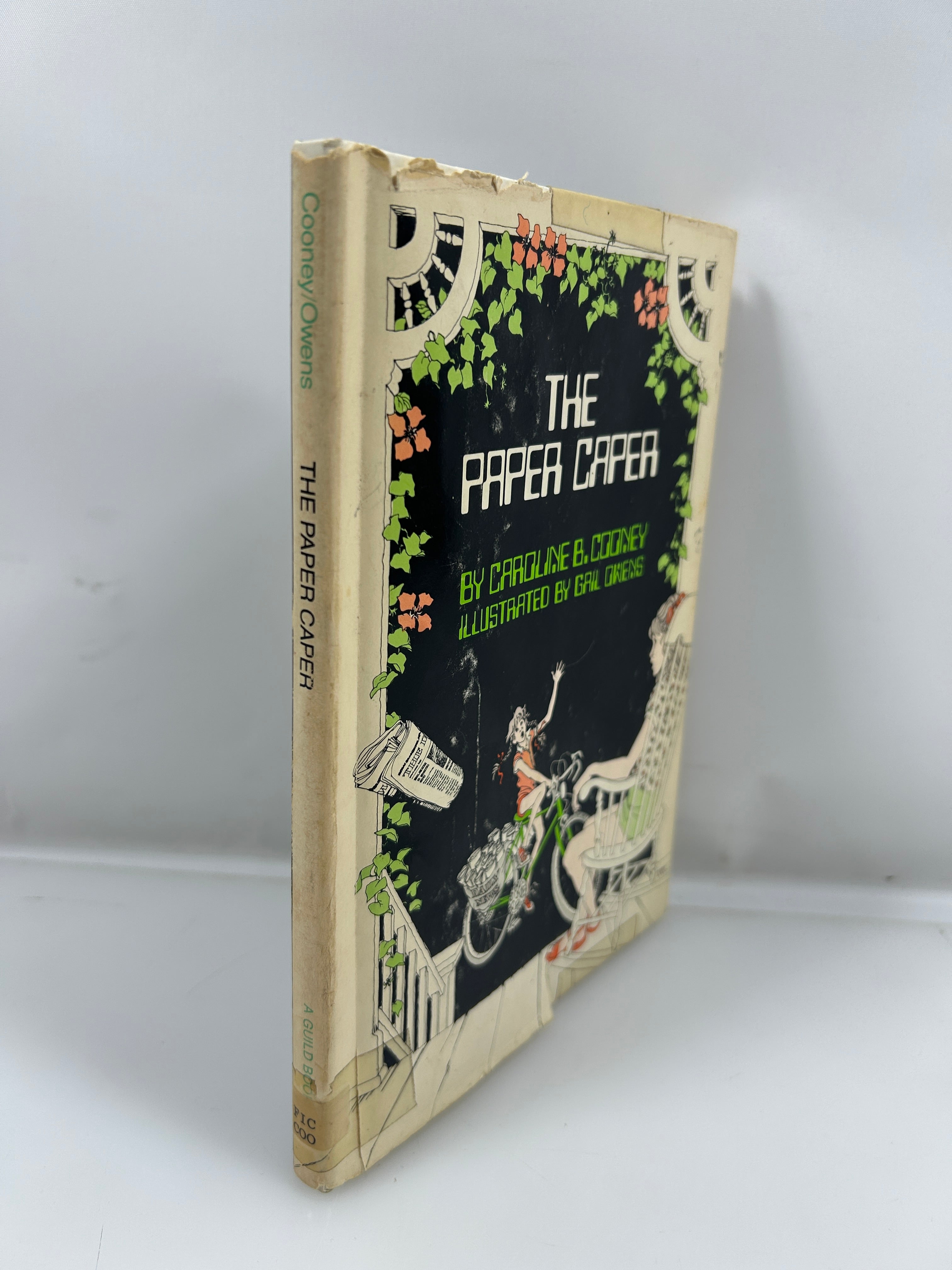 The Paper Caper by Caroline B. Cooney 1981 Coward, McCann & Geoghegan HCDJ BCE