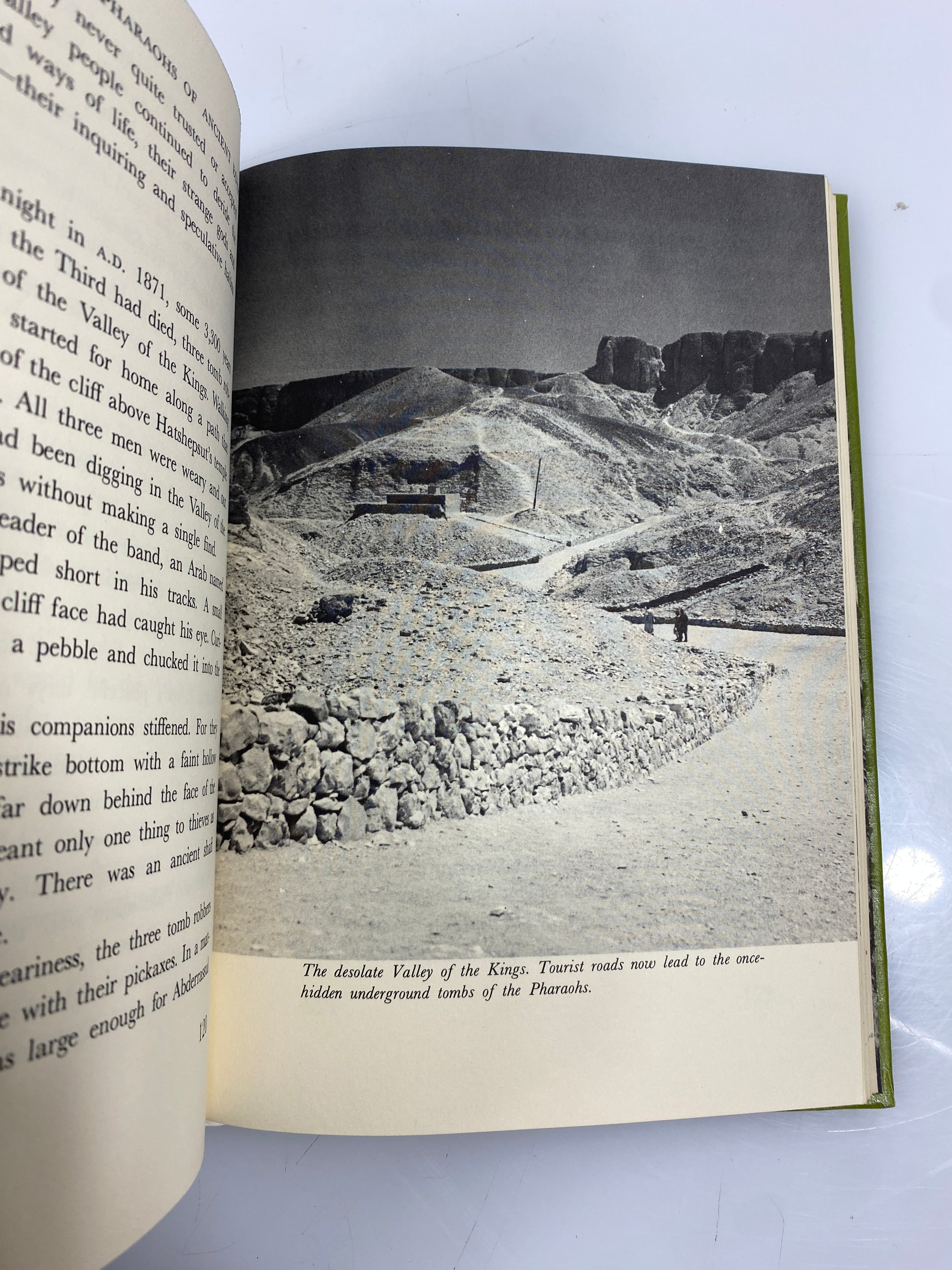 The Pharaohs of Ancient Egypt Elizabeth Payne Random House 1964 HC