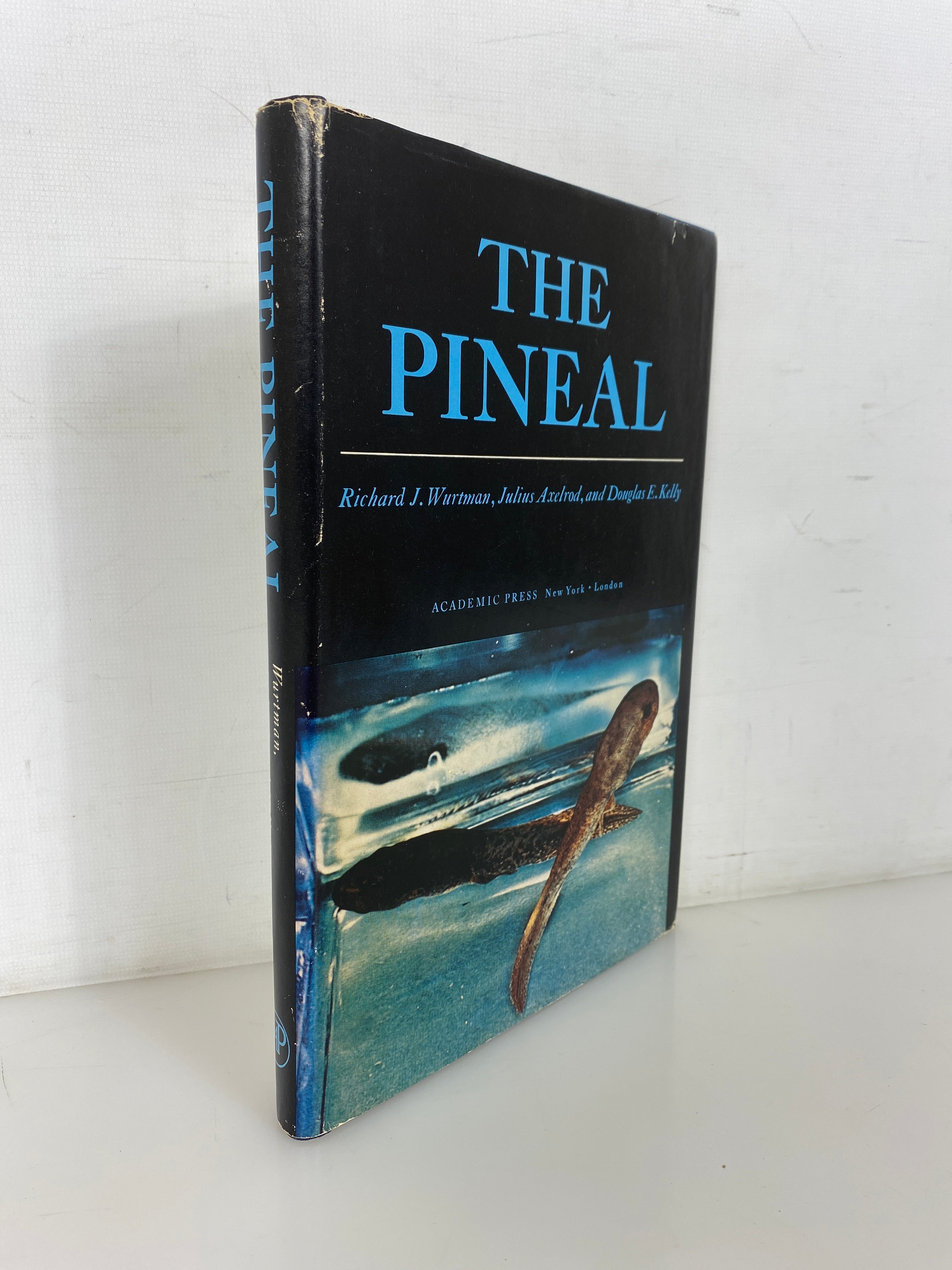 The Pineal by Wurtman/Axelrod/Kelly 1968 Academic Press HC DJ