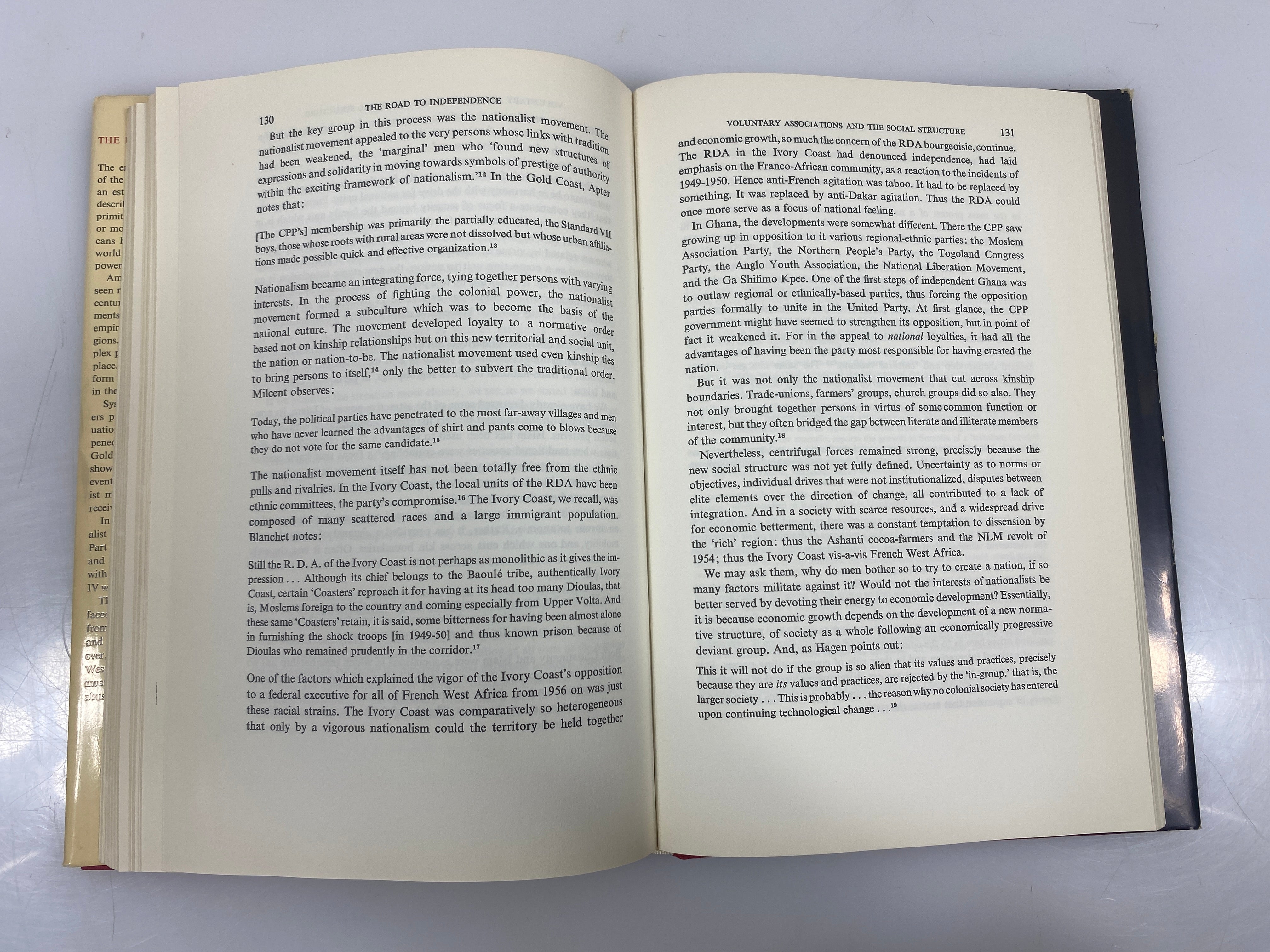The Road to Independence by Wallerstein Mouton & Co 1964 HCDJ