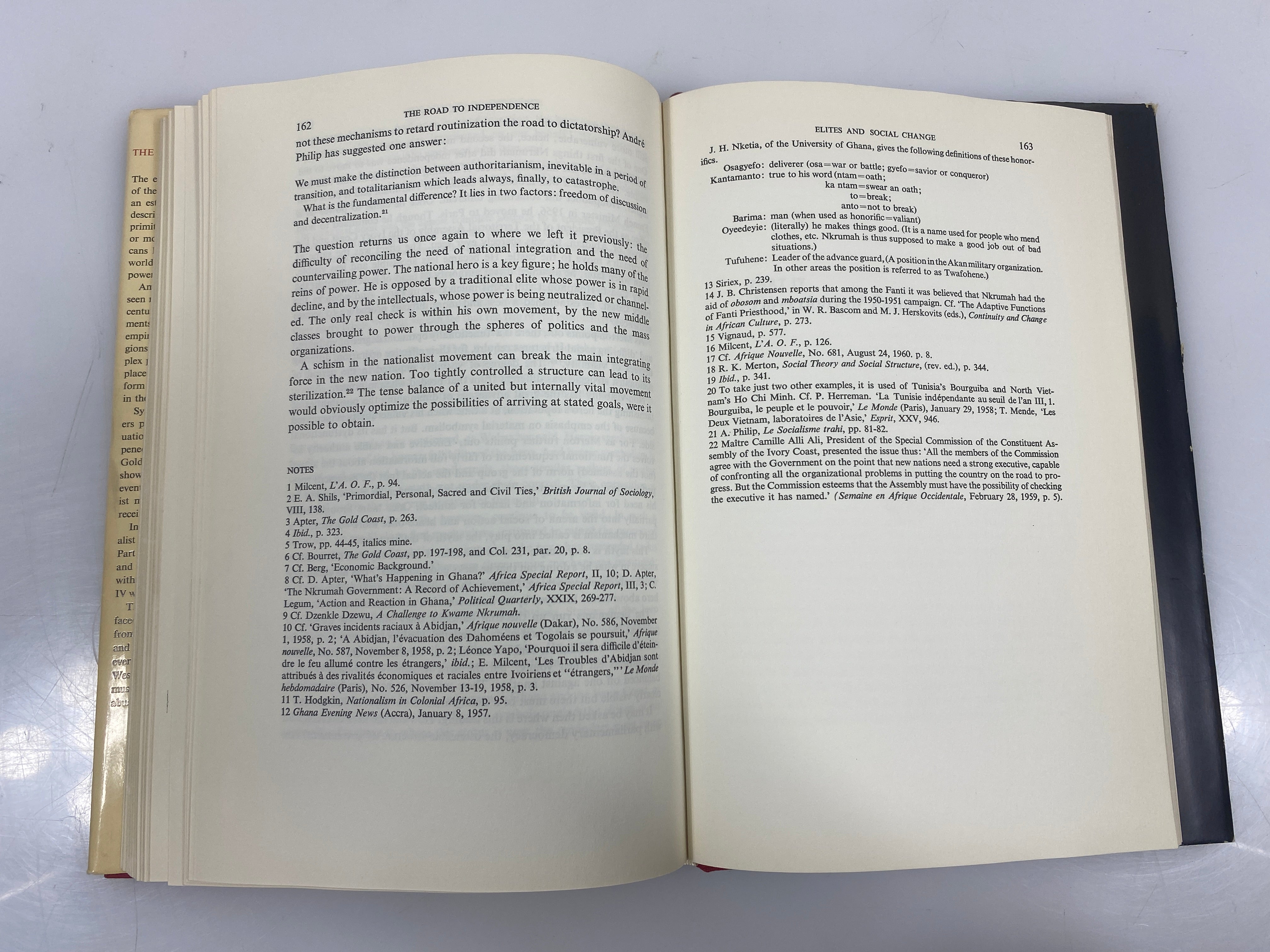 The Road to Independence by Wallerstein Mouton & Co 1964 HCDJ
