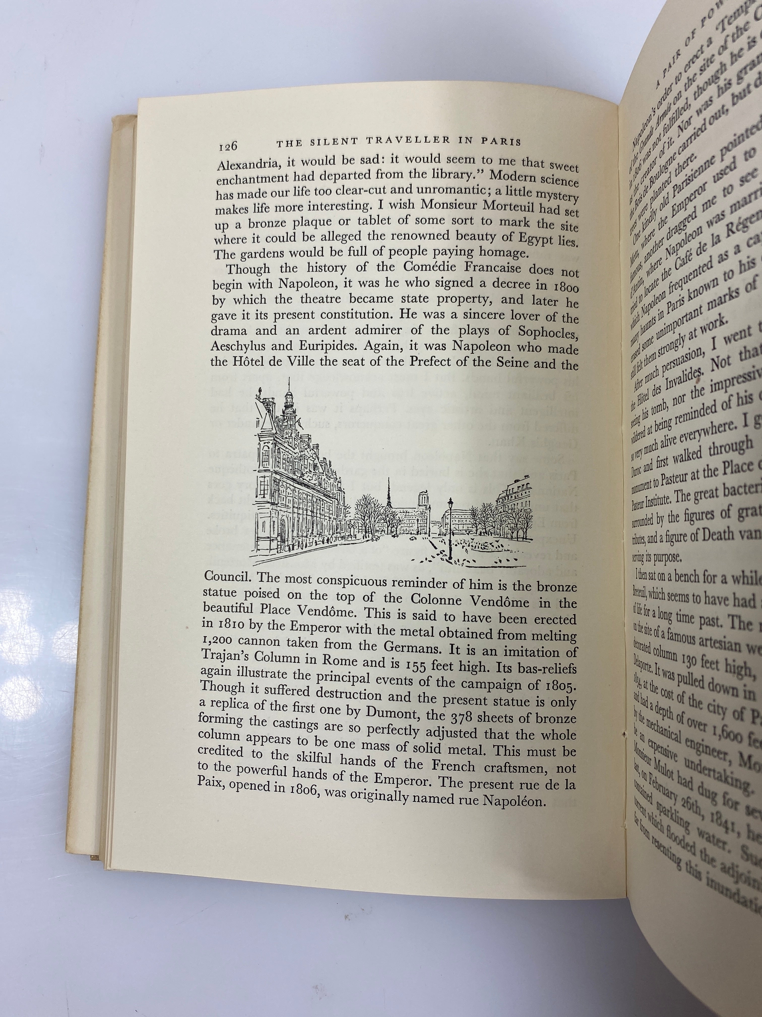 The Silent Traveller in Paris by Chiang Yee W.W. Norton & Co HCDJ