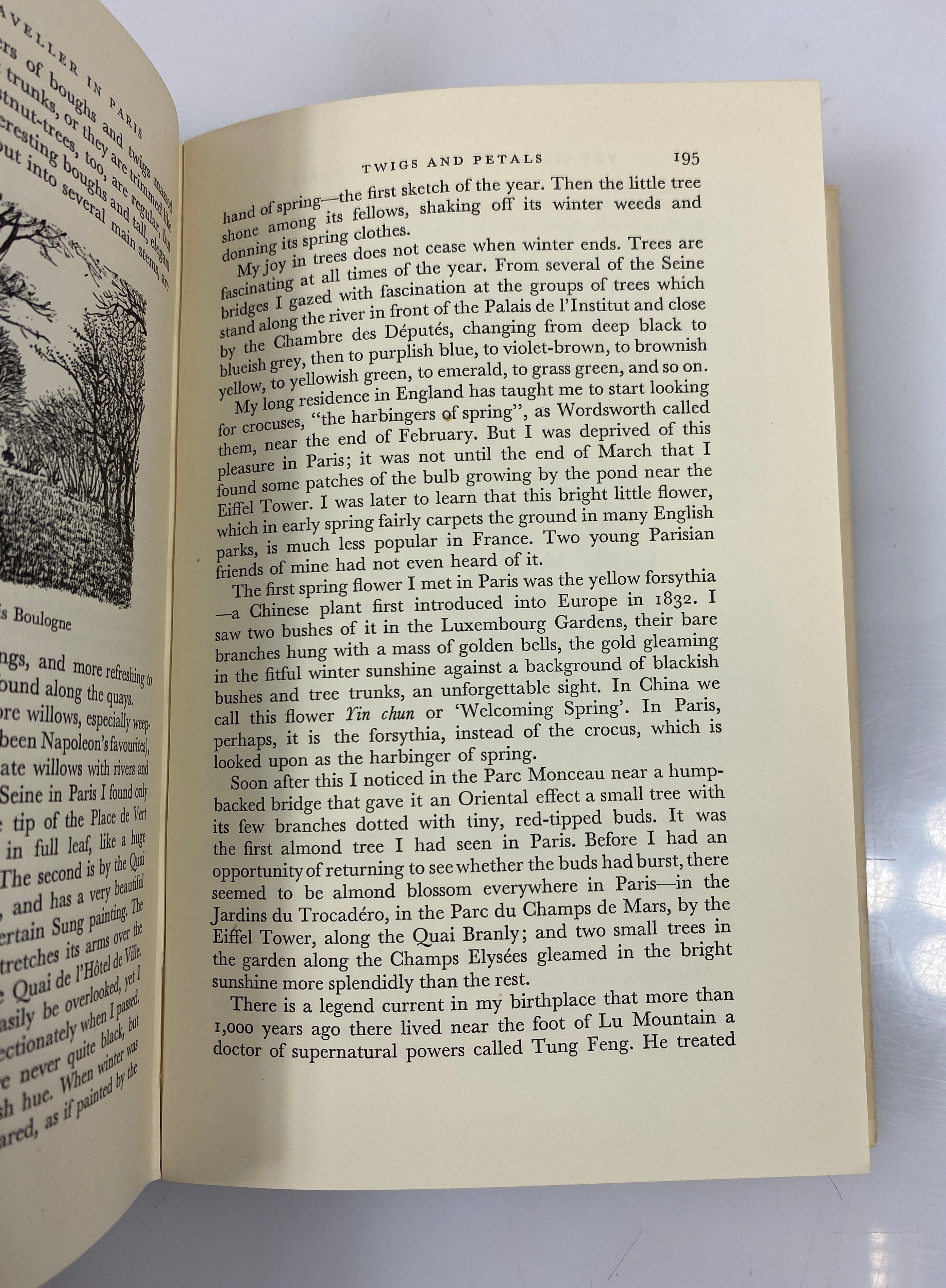 The Silent Traveller in Paris by Chiang Yee W.W. Norton & Co HCDJ