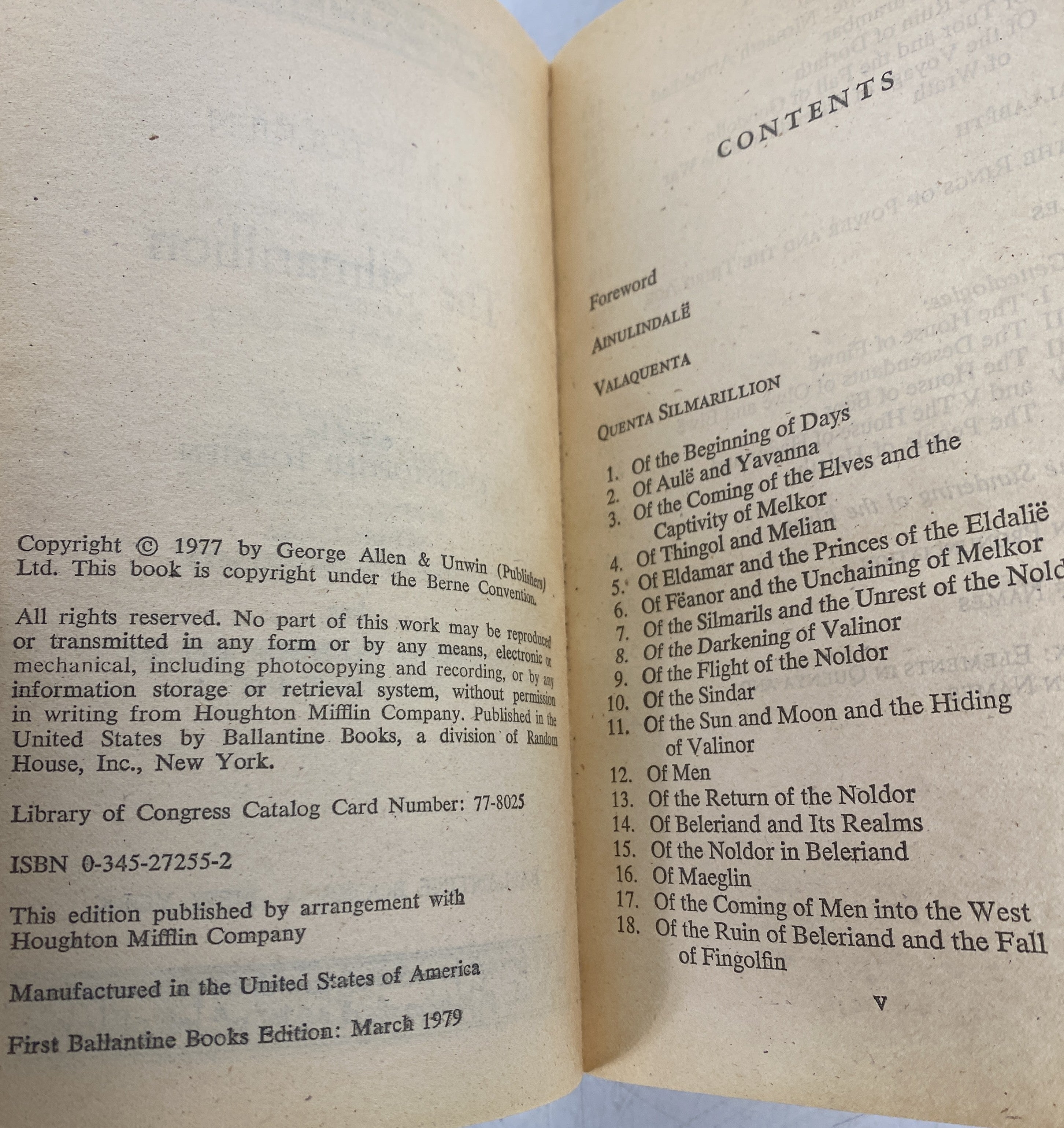 The Silmarillion J.R.R. Tolkien paperback SC