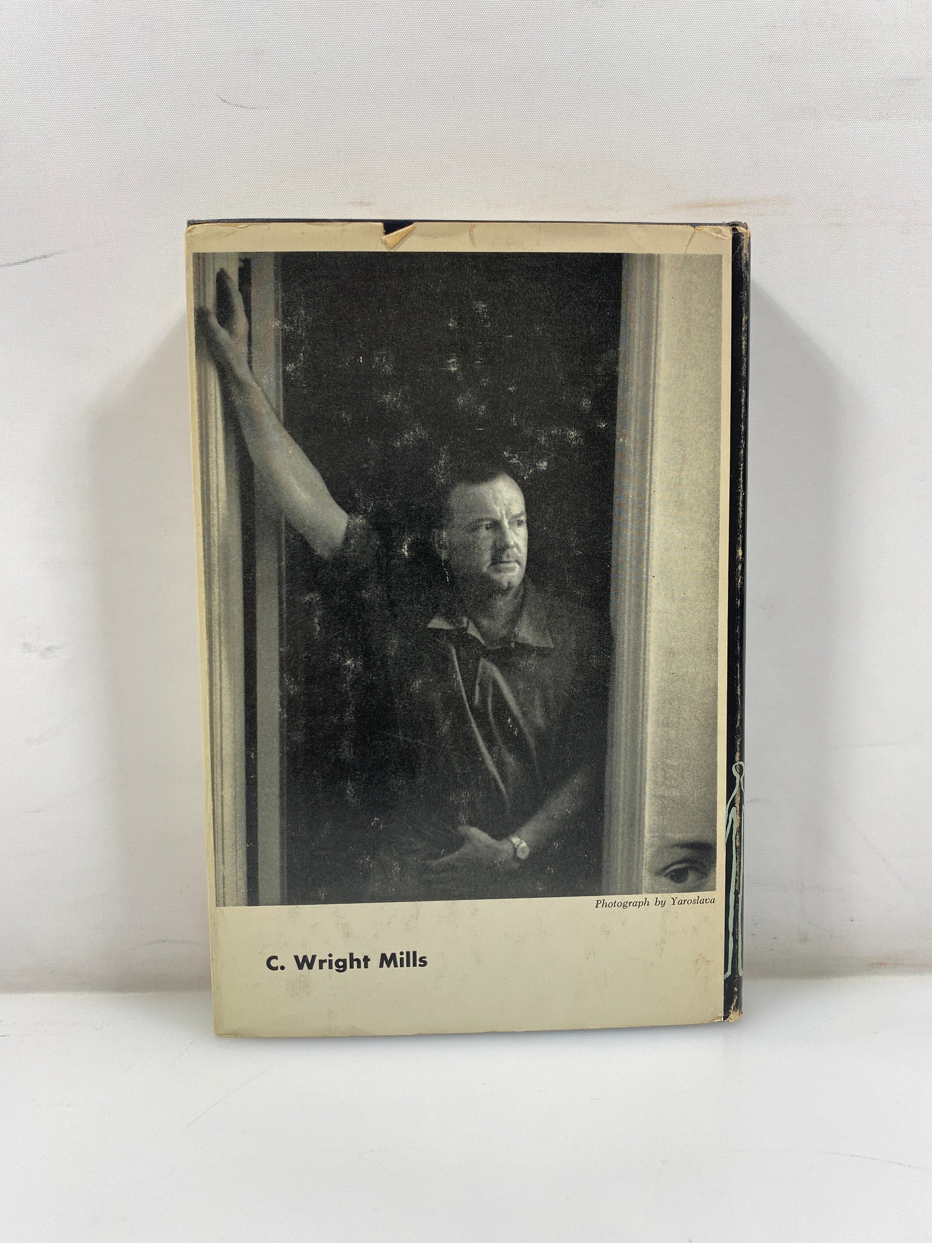 The Sociological Imagination by Mills 1959 HCDJ