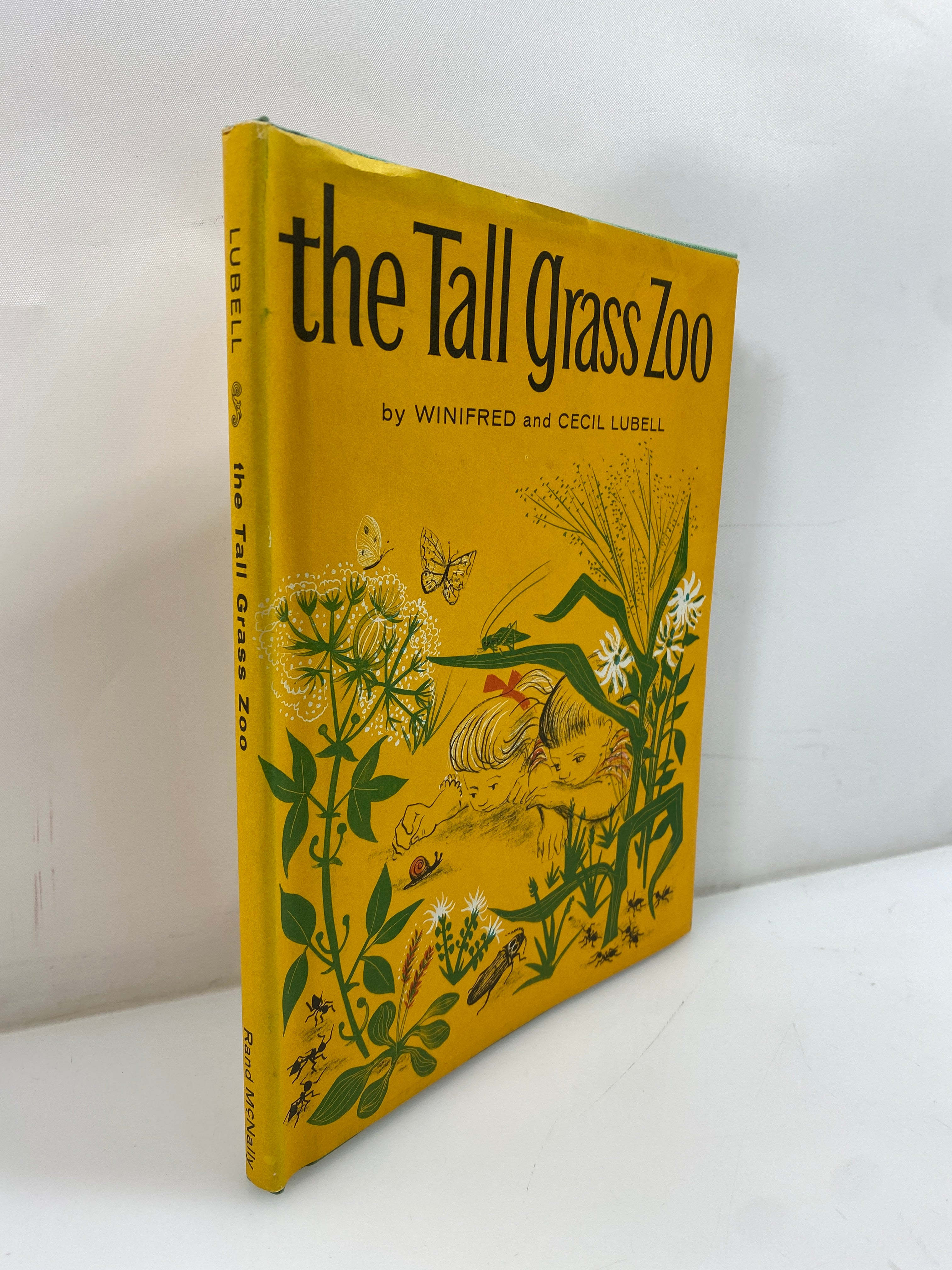 The Tall Grass Zoo Lubell/Lubell Weekly Reader Children's Book Club 1961 HCDJ