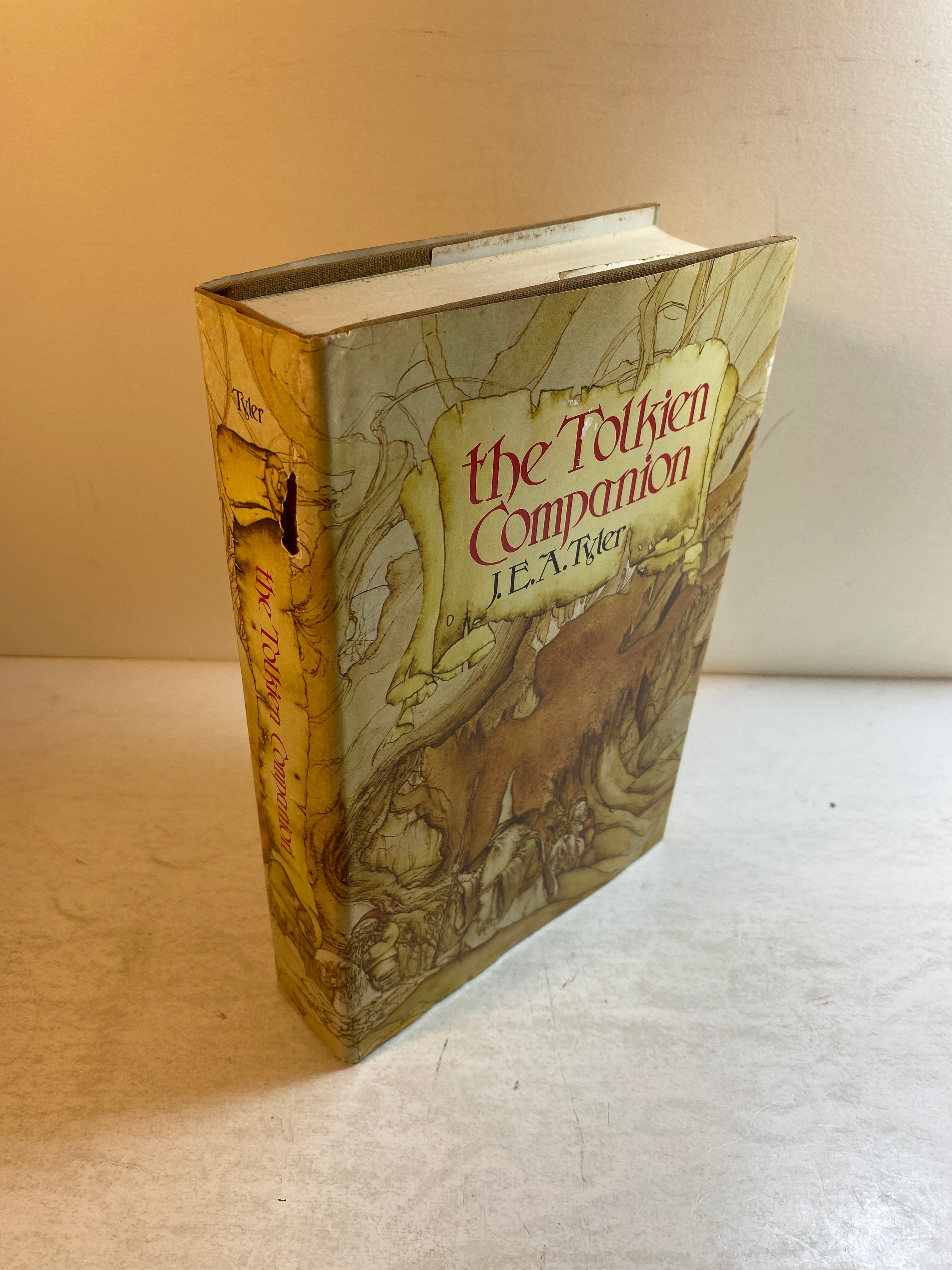 The Tolkien Companion JEA Tyler HCDJ 1976