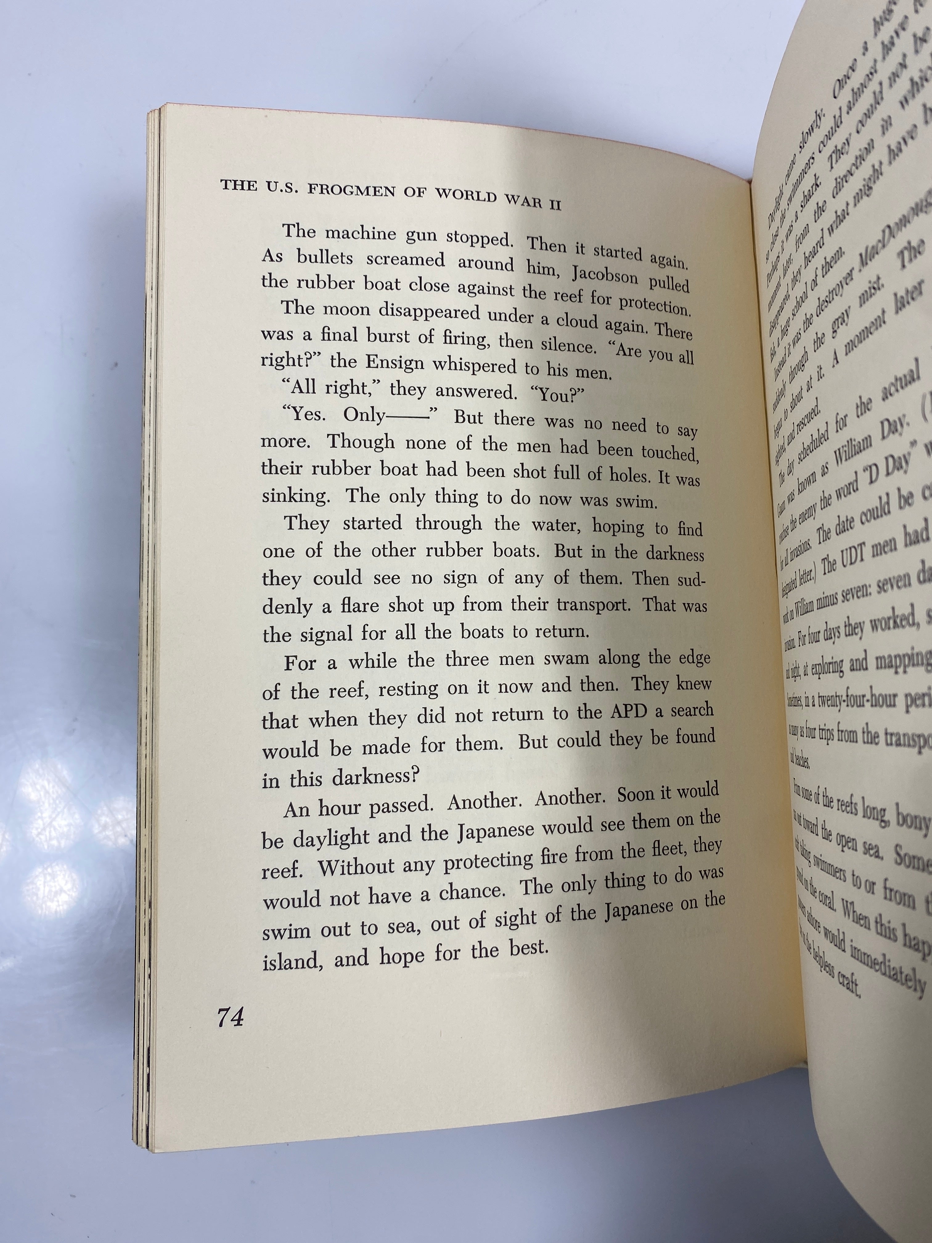 The U.S. Frogmen of WWII Wyatt Blassingame Random House 1964 HC
