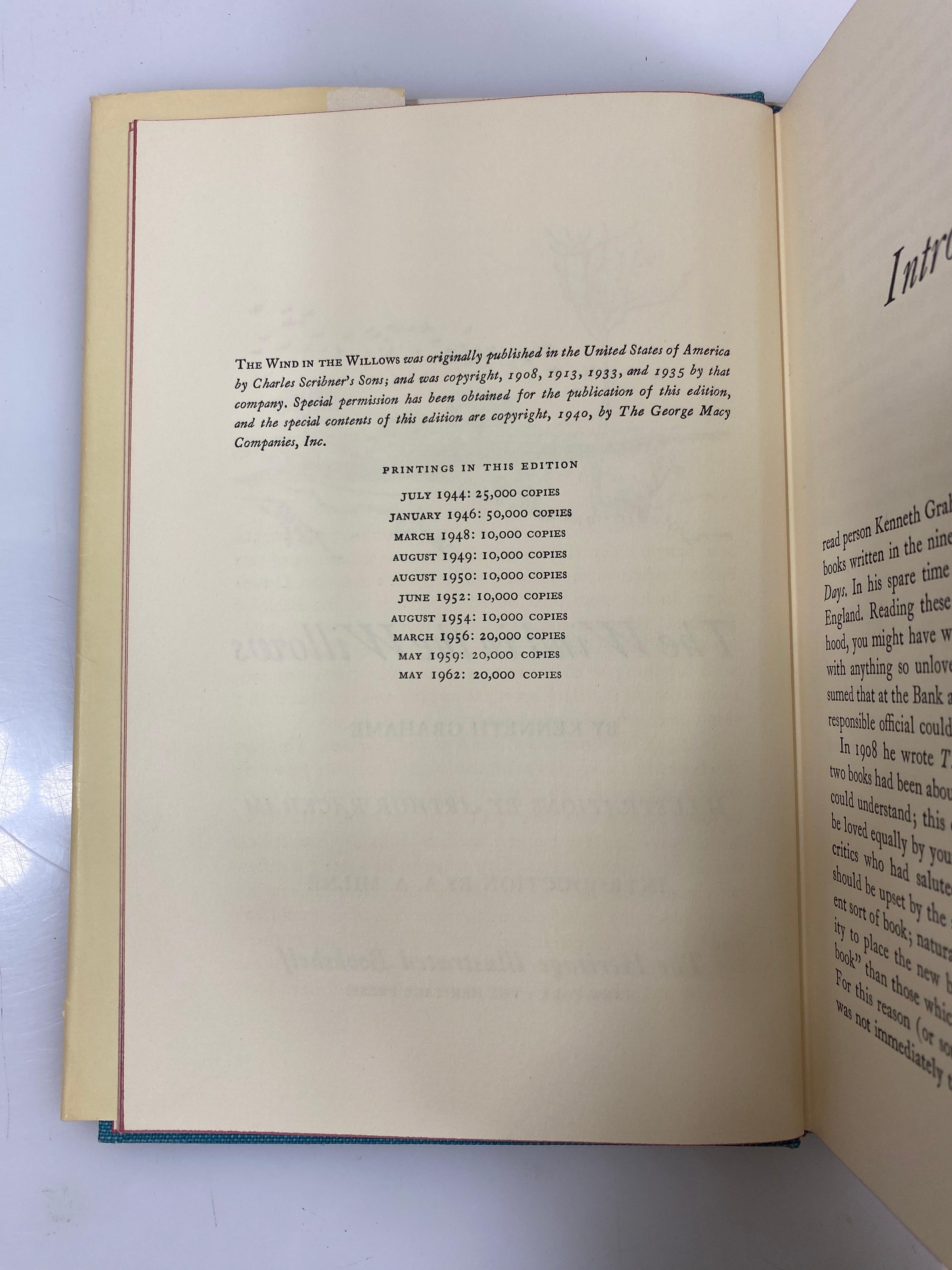 The Wind in the Willows Heritage Illustrated Bookshelf 1962 HC Slipcase