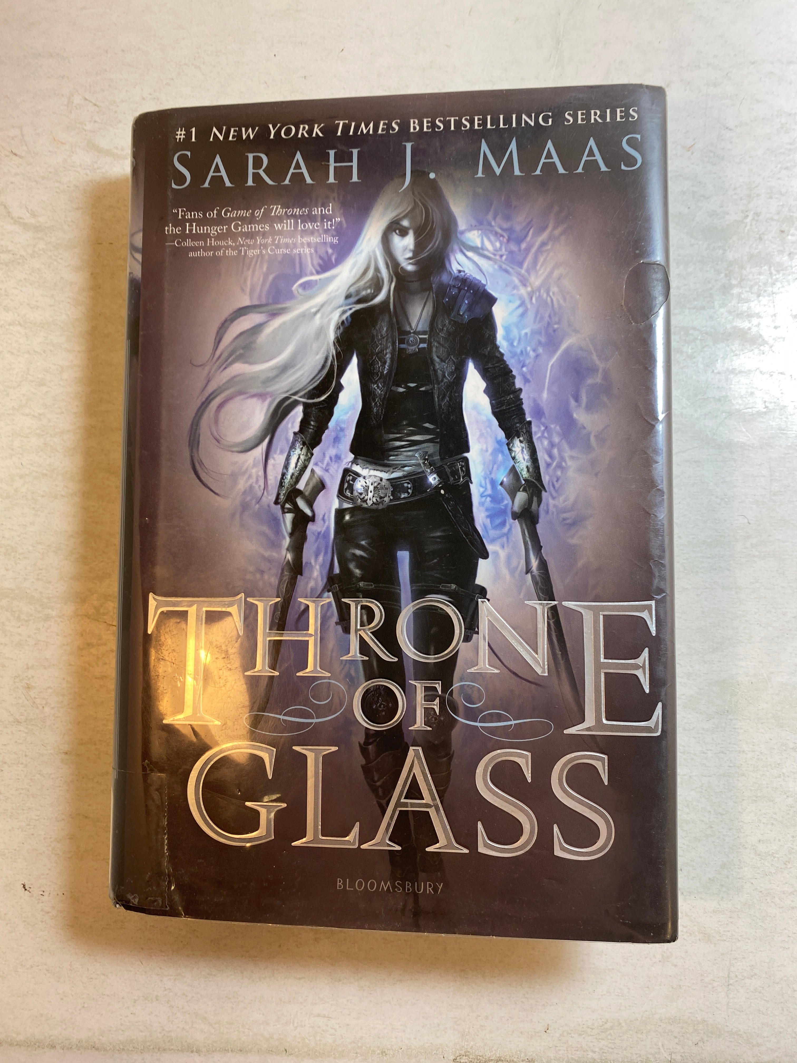 Throne of Glass Sarah Maas Ex Lib Old Cover HCDJ 2016
