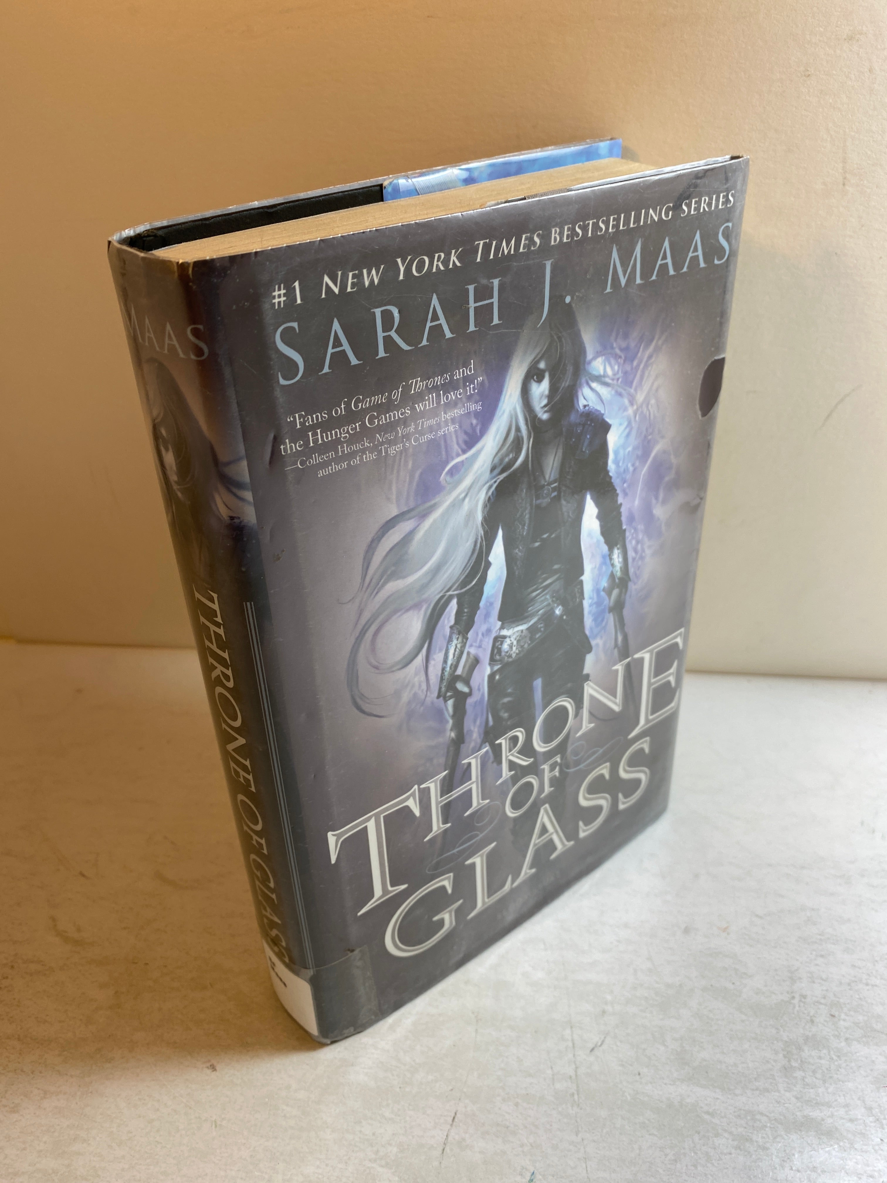 Throne of Glass Sarah Maas Ex Lib Old Cover HCDJ 2016