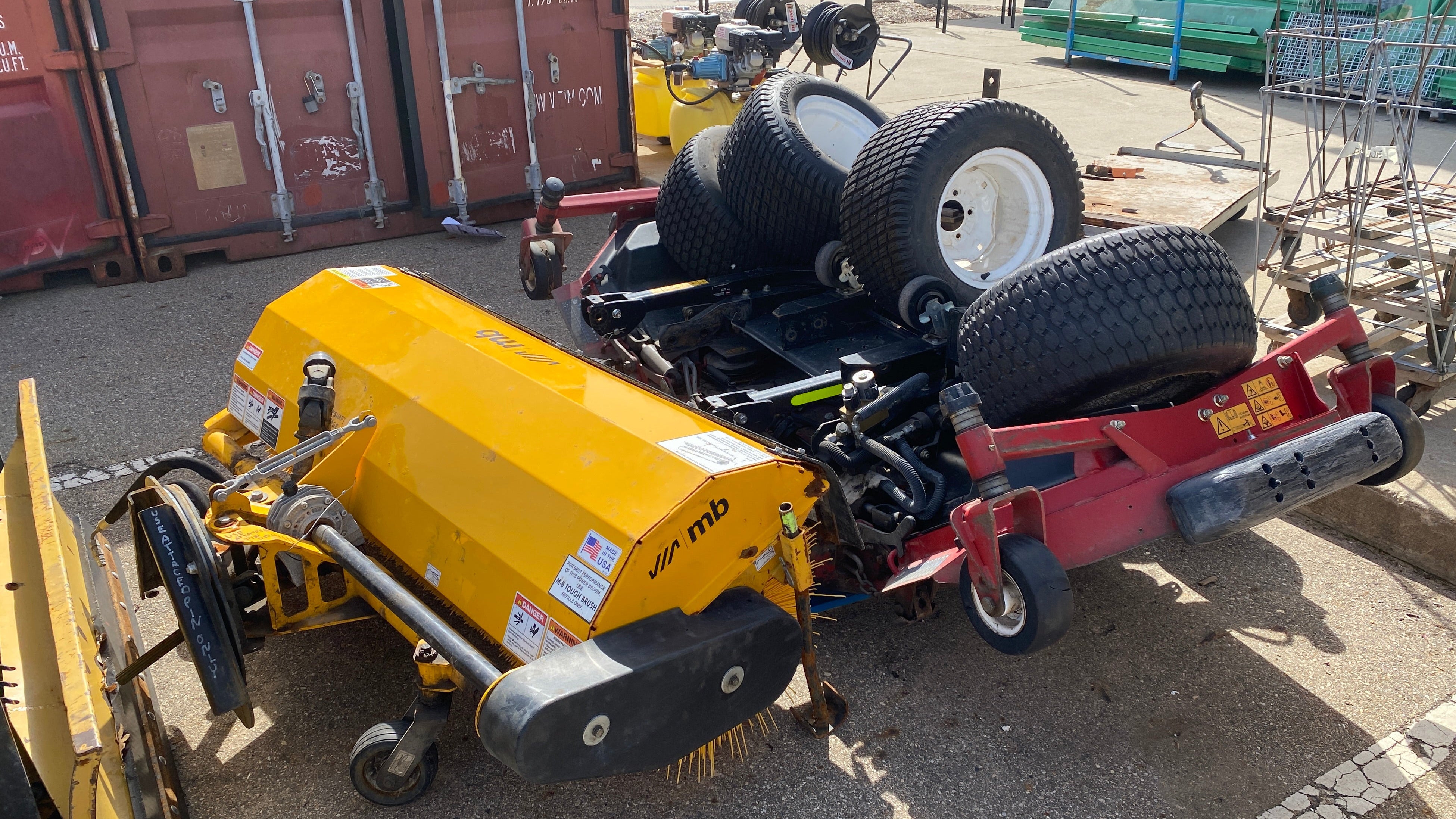 Toro Groundmaster #7210 Polar Trac w/ Accessories #1
