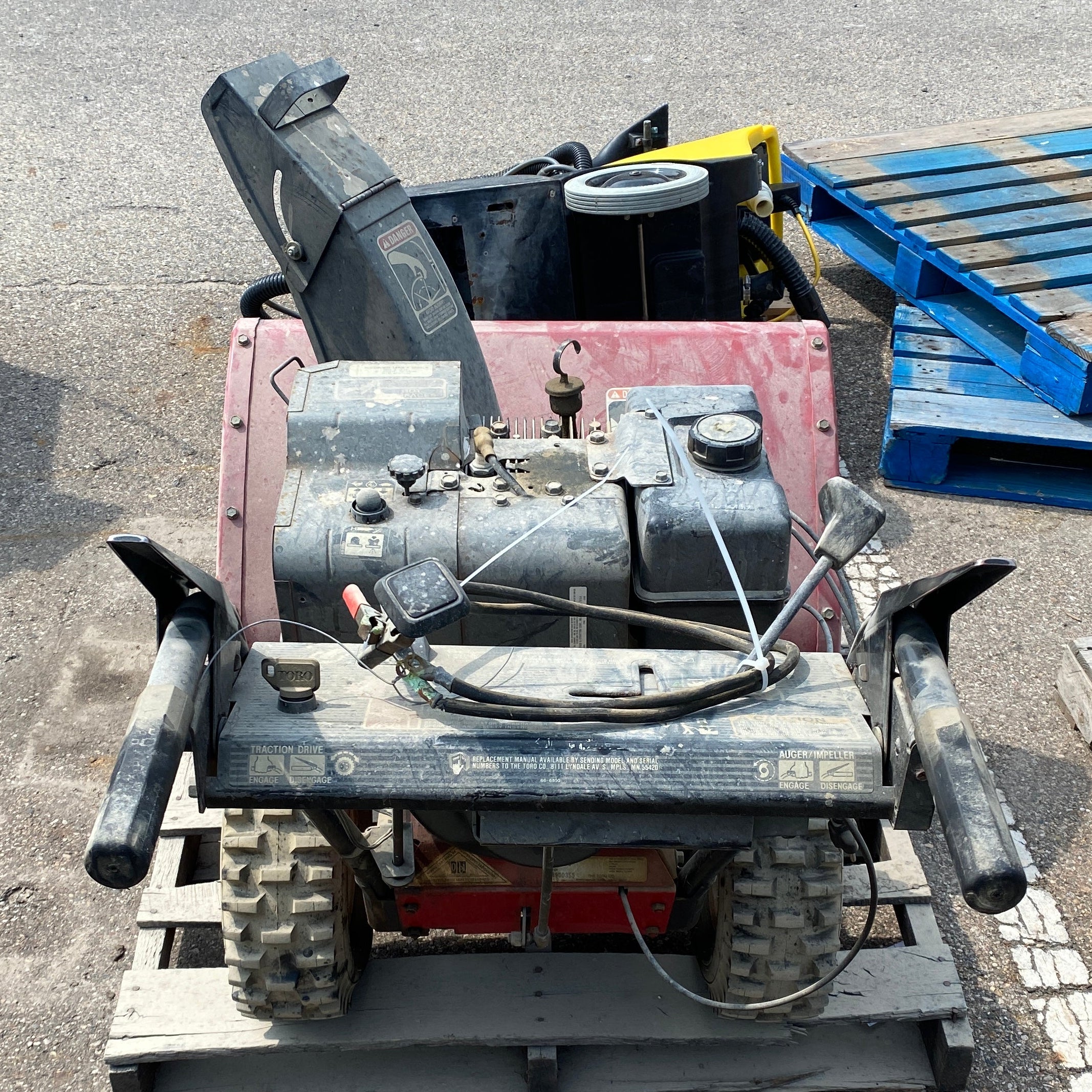 Toro Power Shift #1132 Red Snowblower