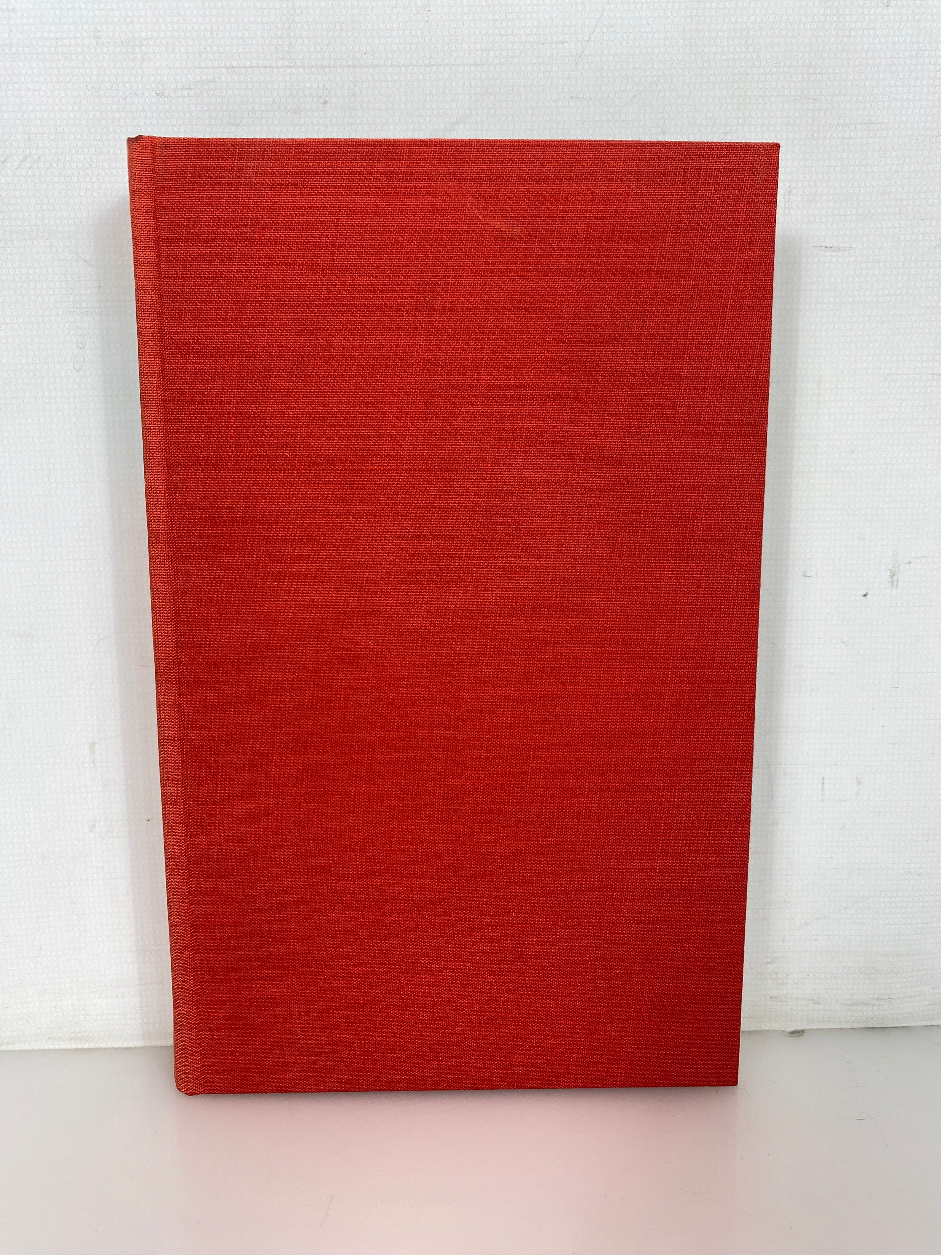 Travl Tid God Tid in Danish "Busy Time, Good Time" in Danish by Krag 1974 HC