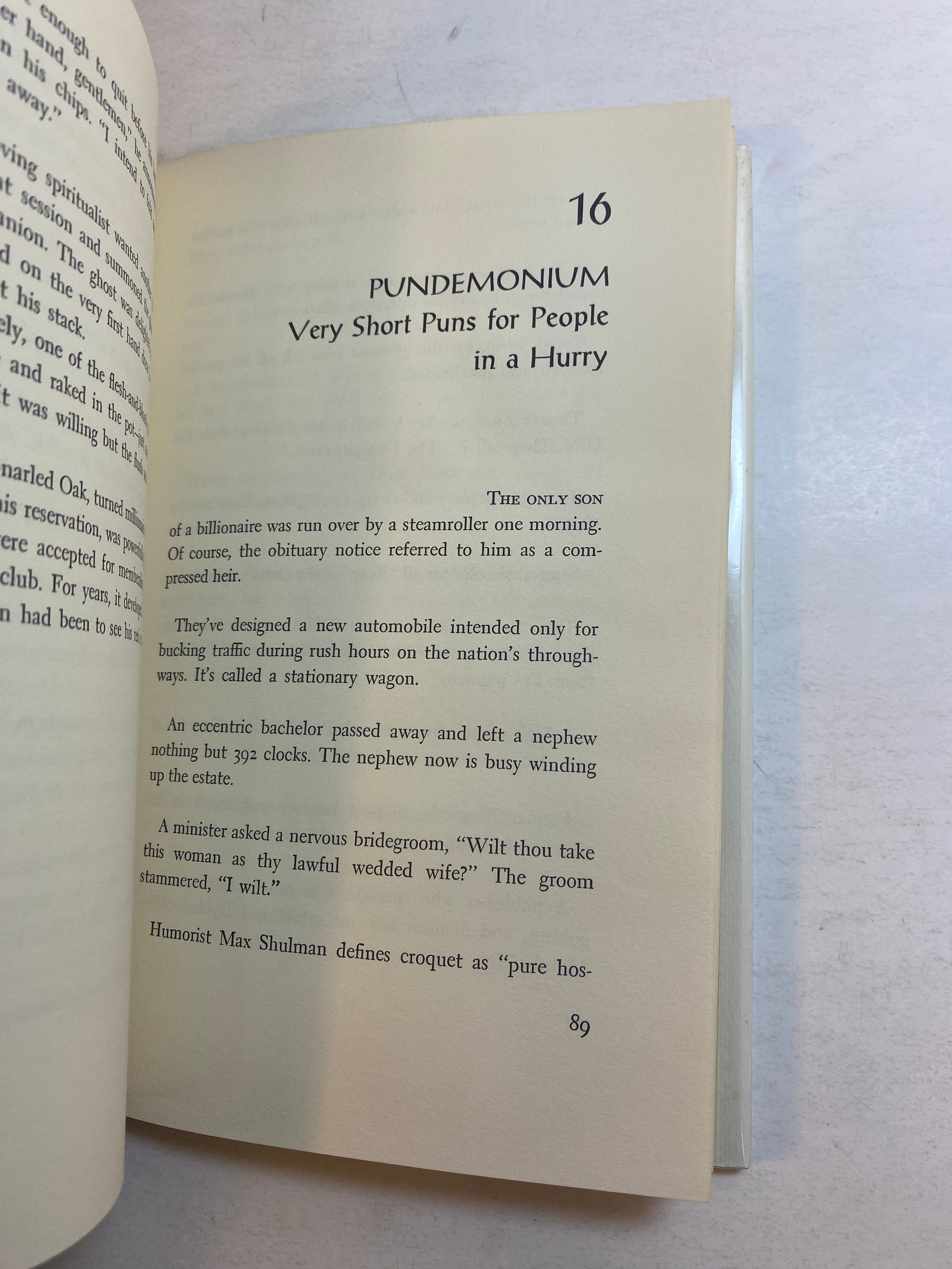 Treasury of Atrocious Puns 1968 HCDJ