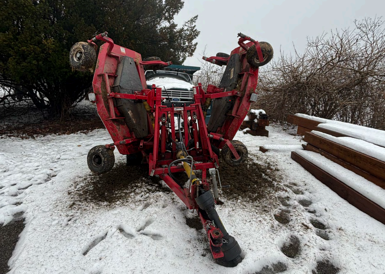 Tri-Deck Finishing Mower Brush Hog