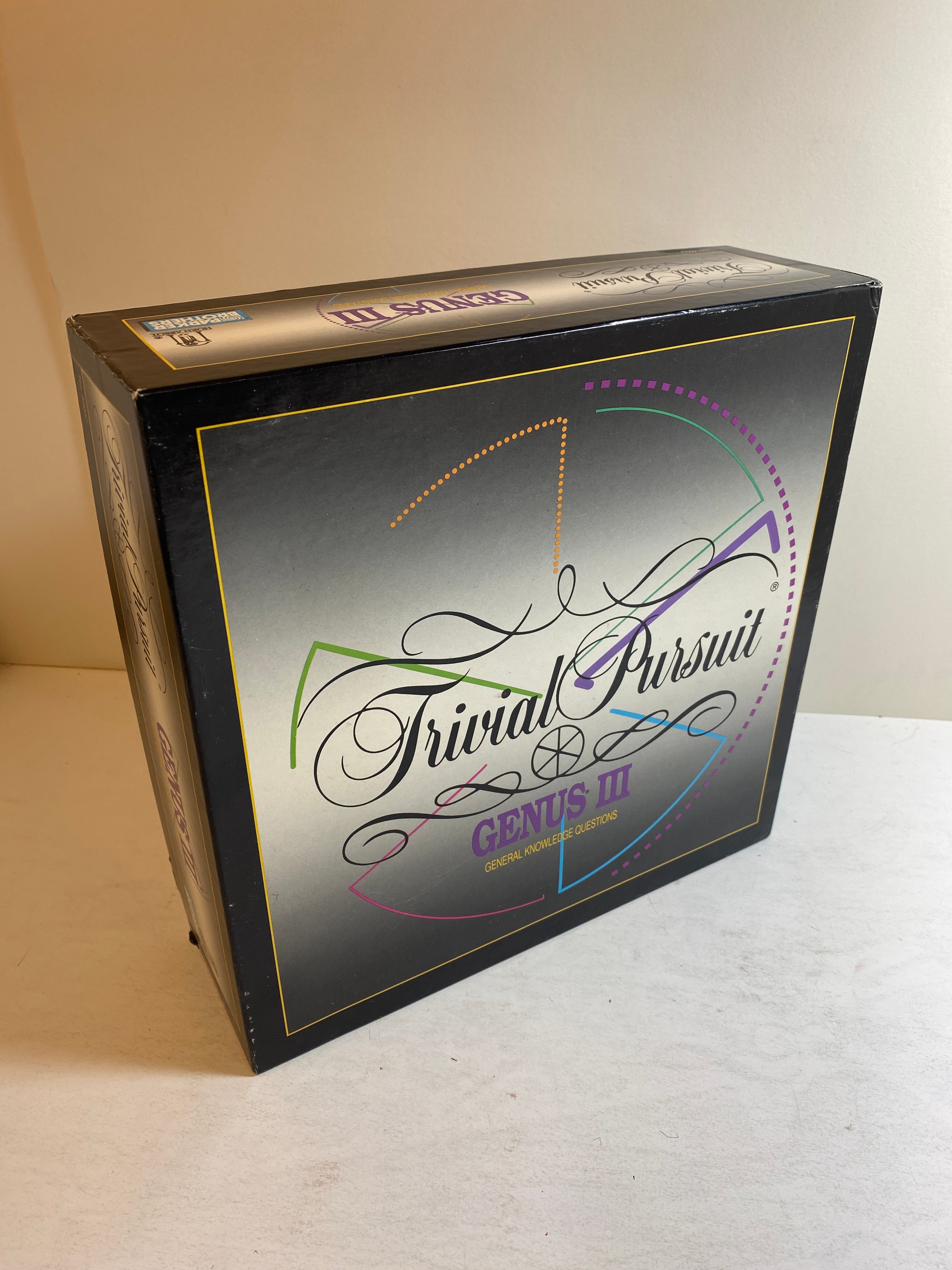 Trivial Pursuit Genus III Parker Brothers 1994