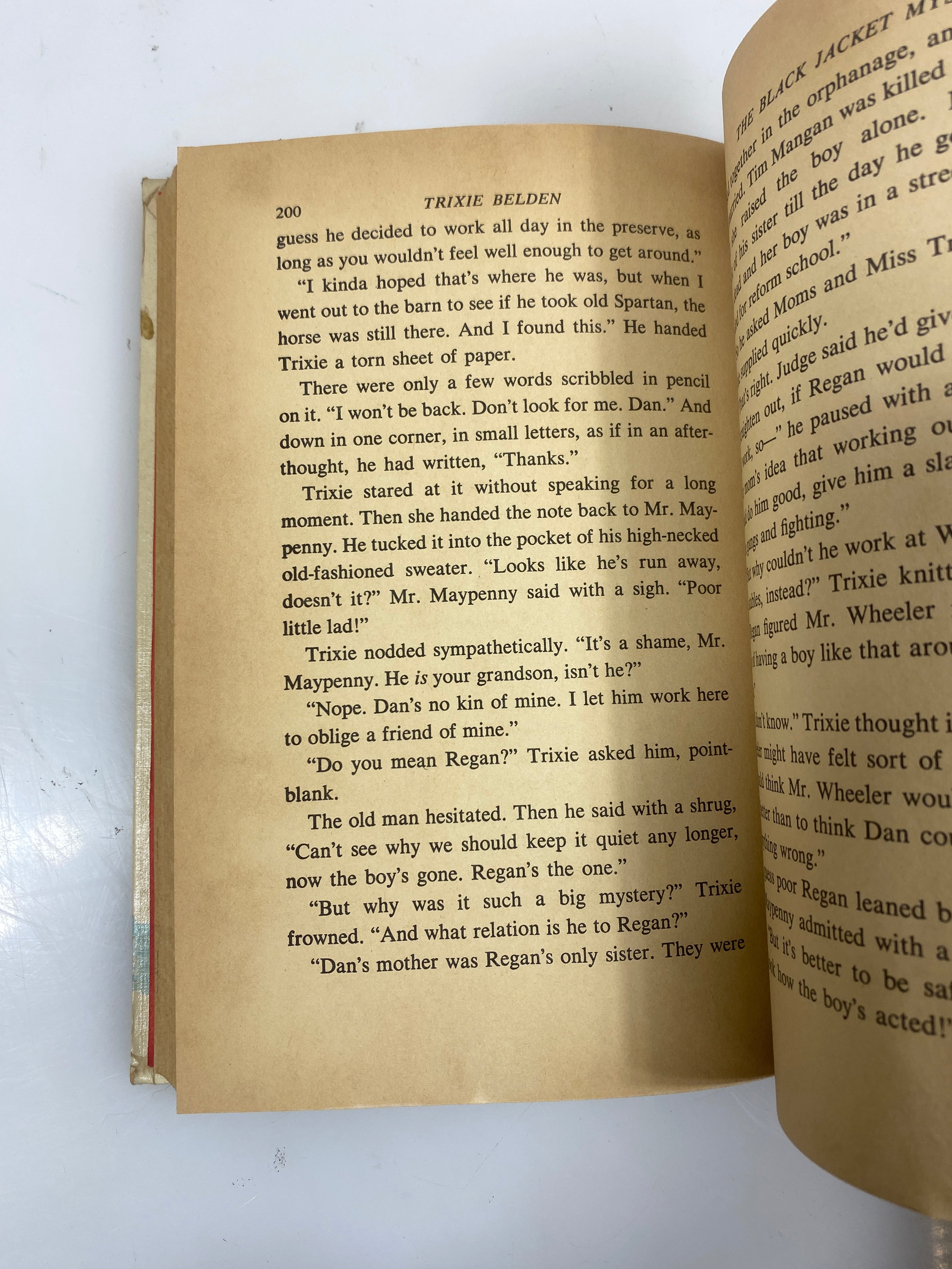 Trixie Belden and the Black Jacket Mystery by Kenny 1961 HC