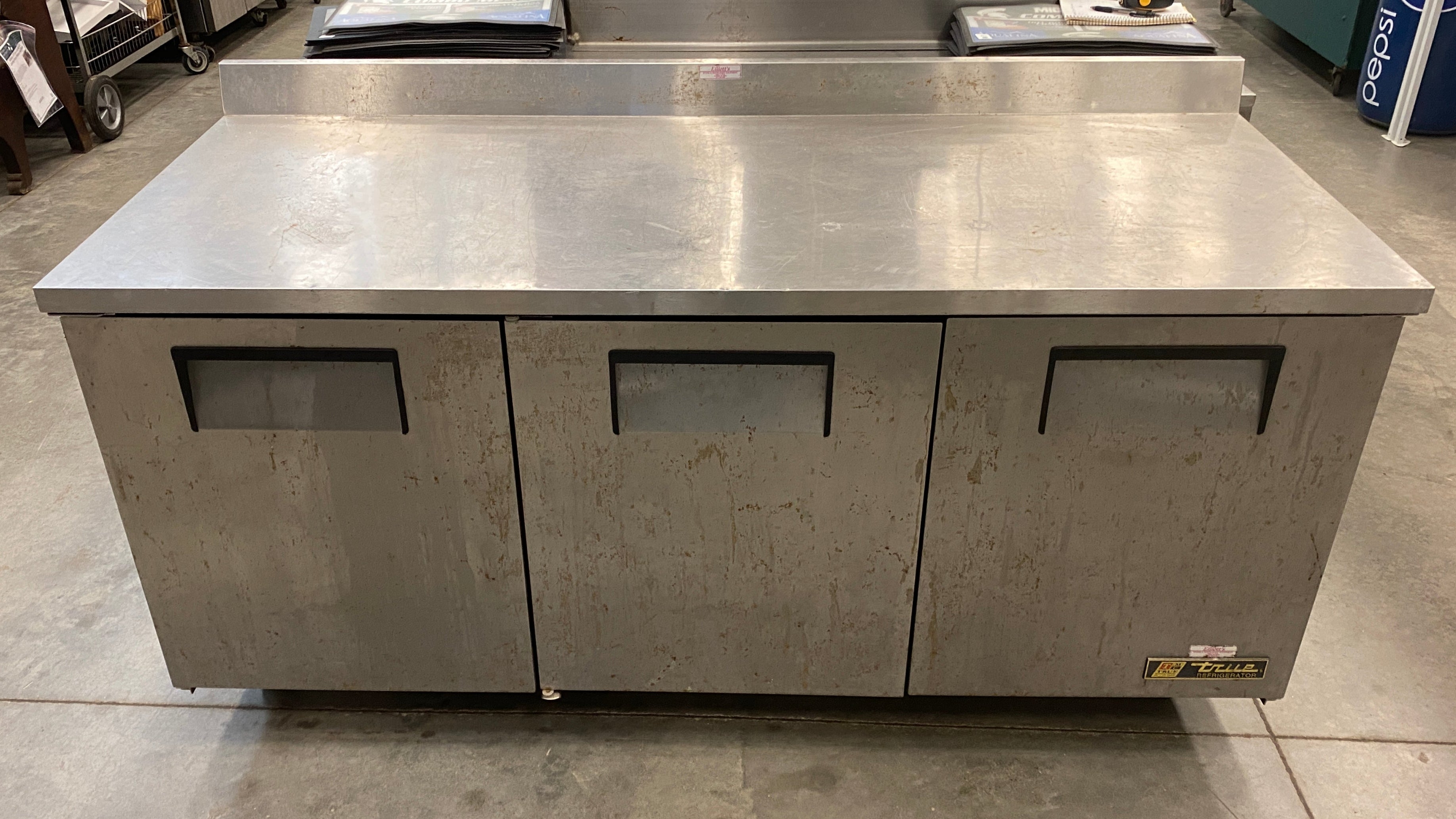 True Manufacturing Company #TWT-72 Refrigerator Station/Stand Wheeled