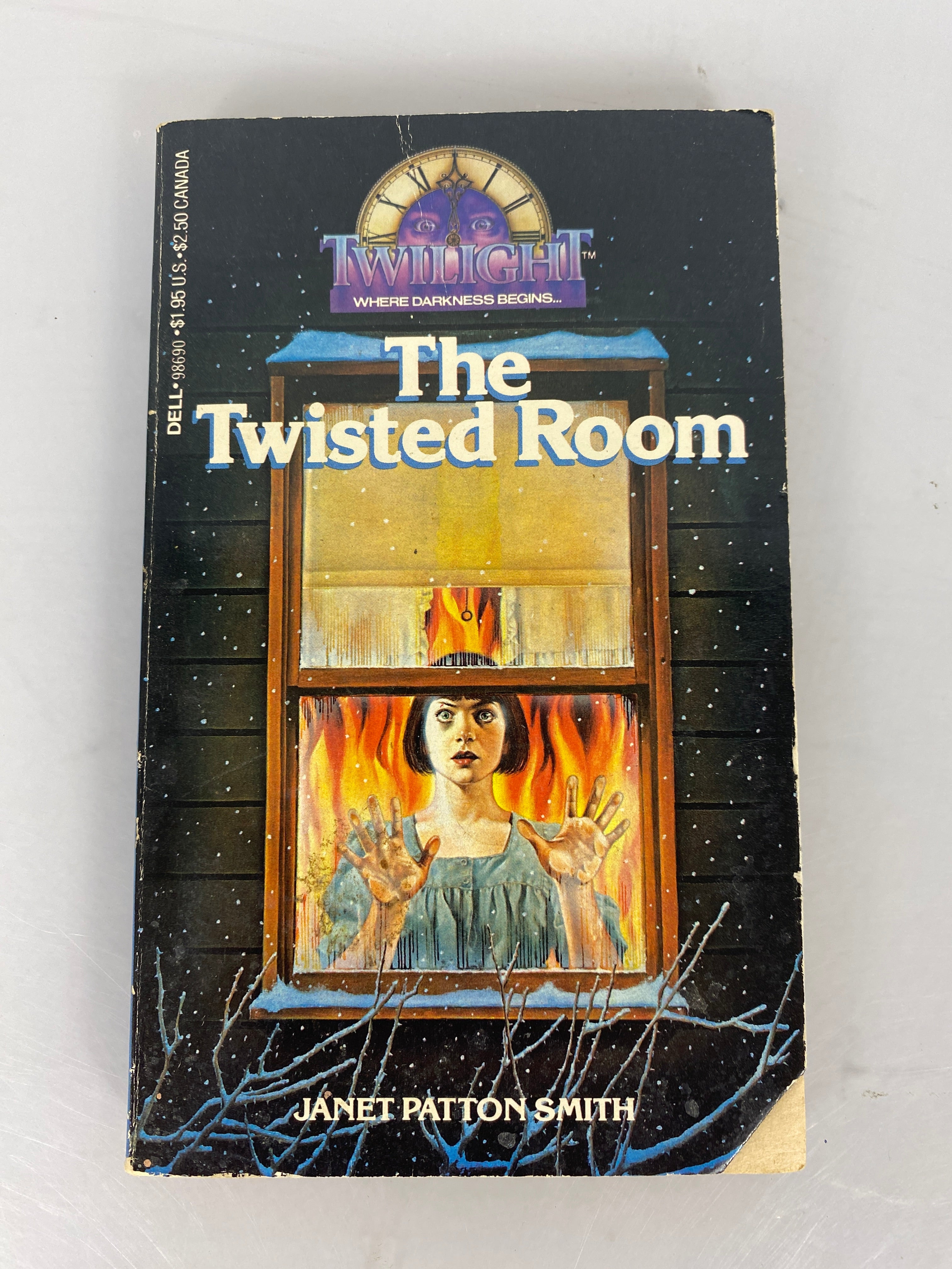 Twilight Series #12 The Twisted Room Janet Patton Smith 1983 First Edition