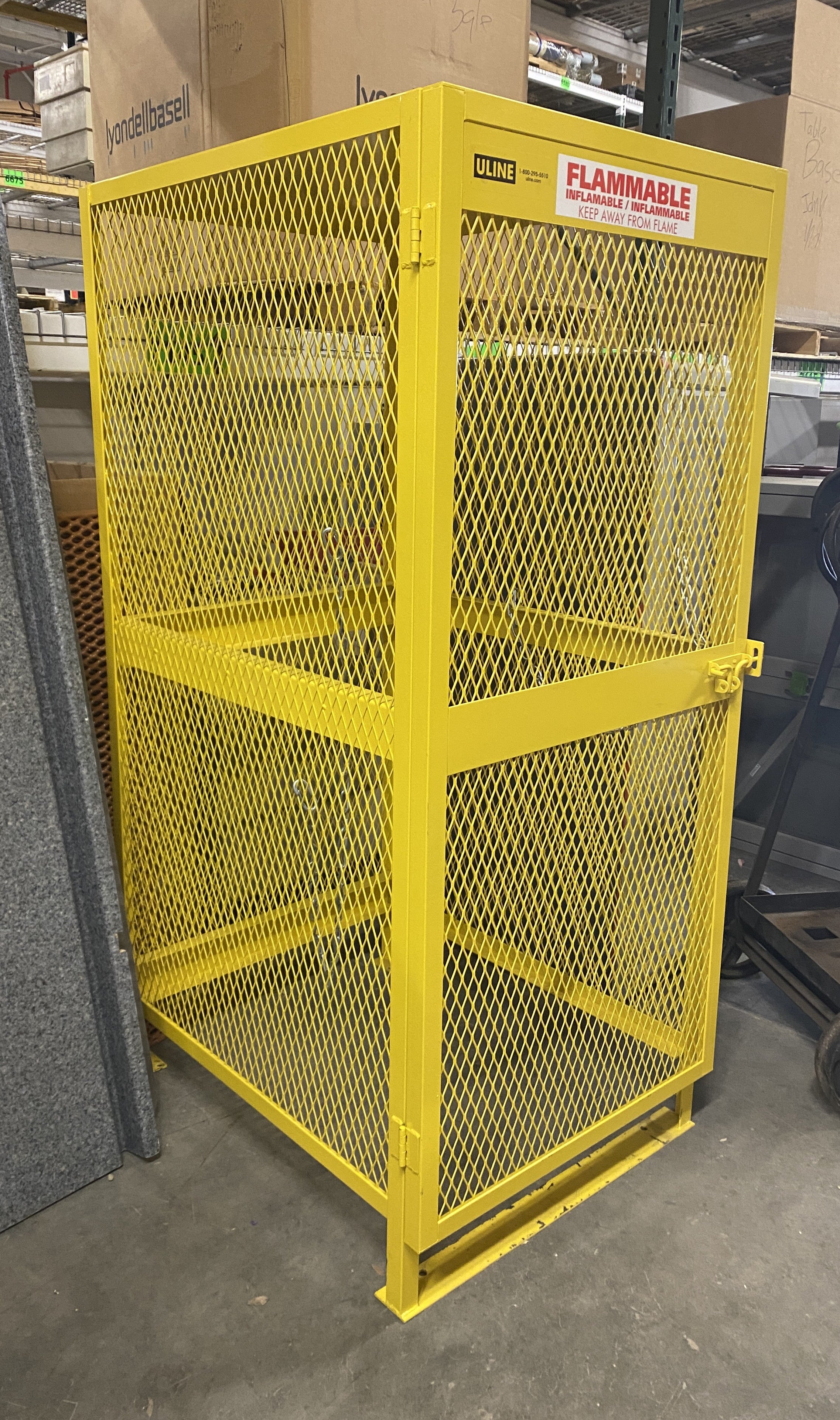 Uline 5-10 Vertical Cylinder Cabinet