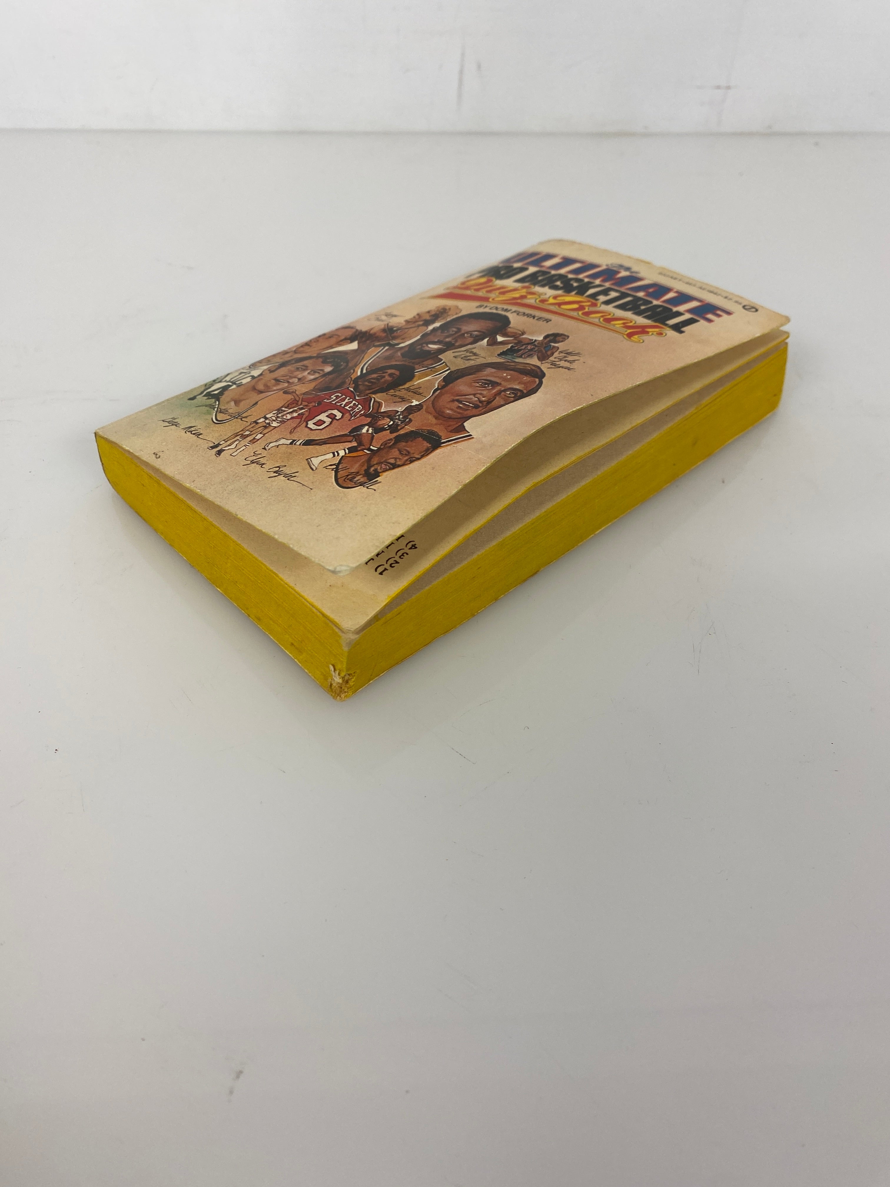Ultimate Pro Basketball Quiz Book Dom Forker 1982