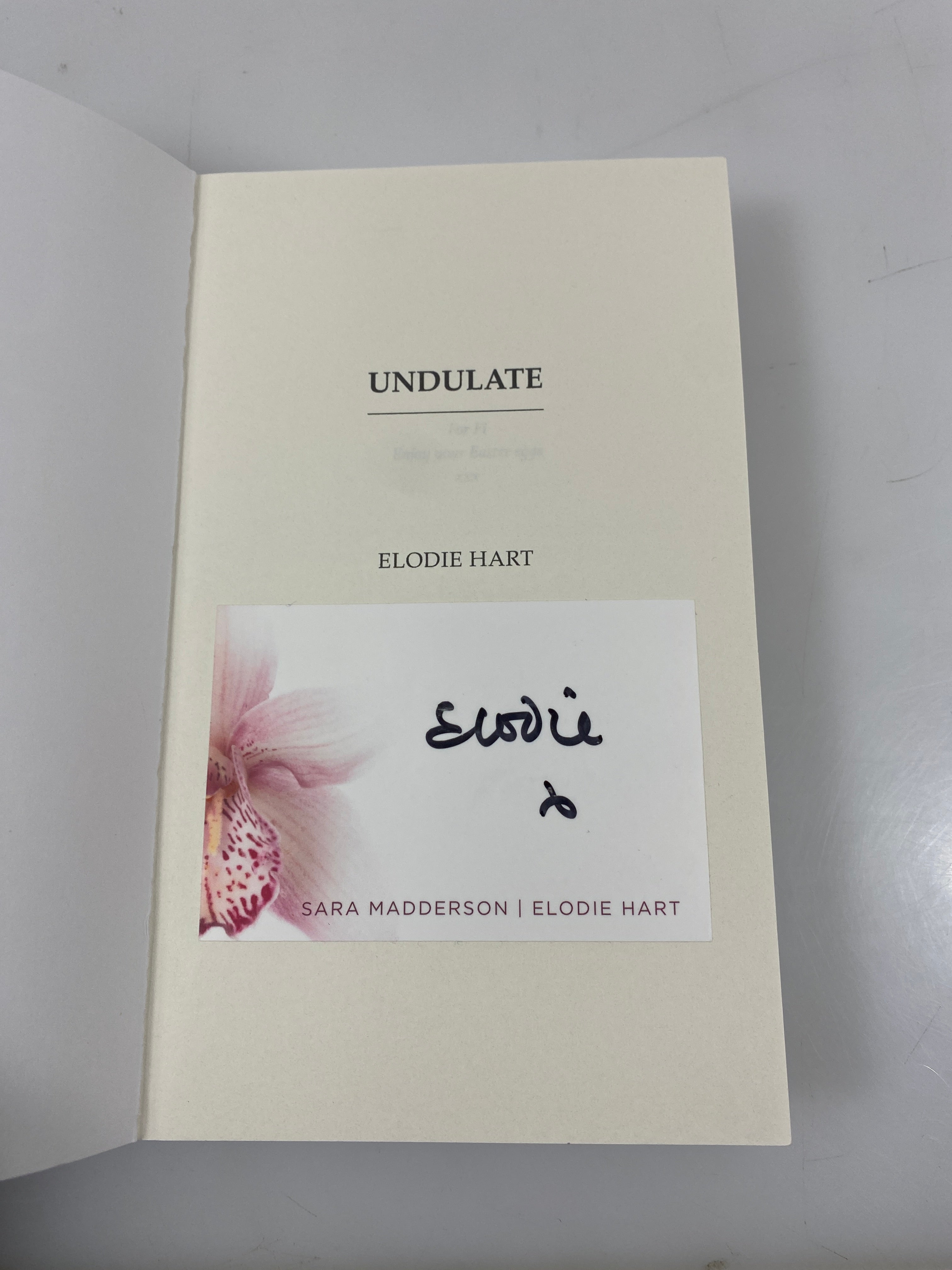 Undulate Alchemy Book 2 Elodie Hart *Signed*
