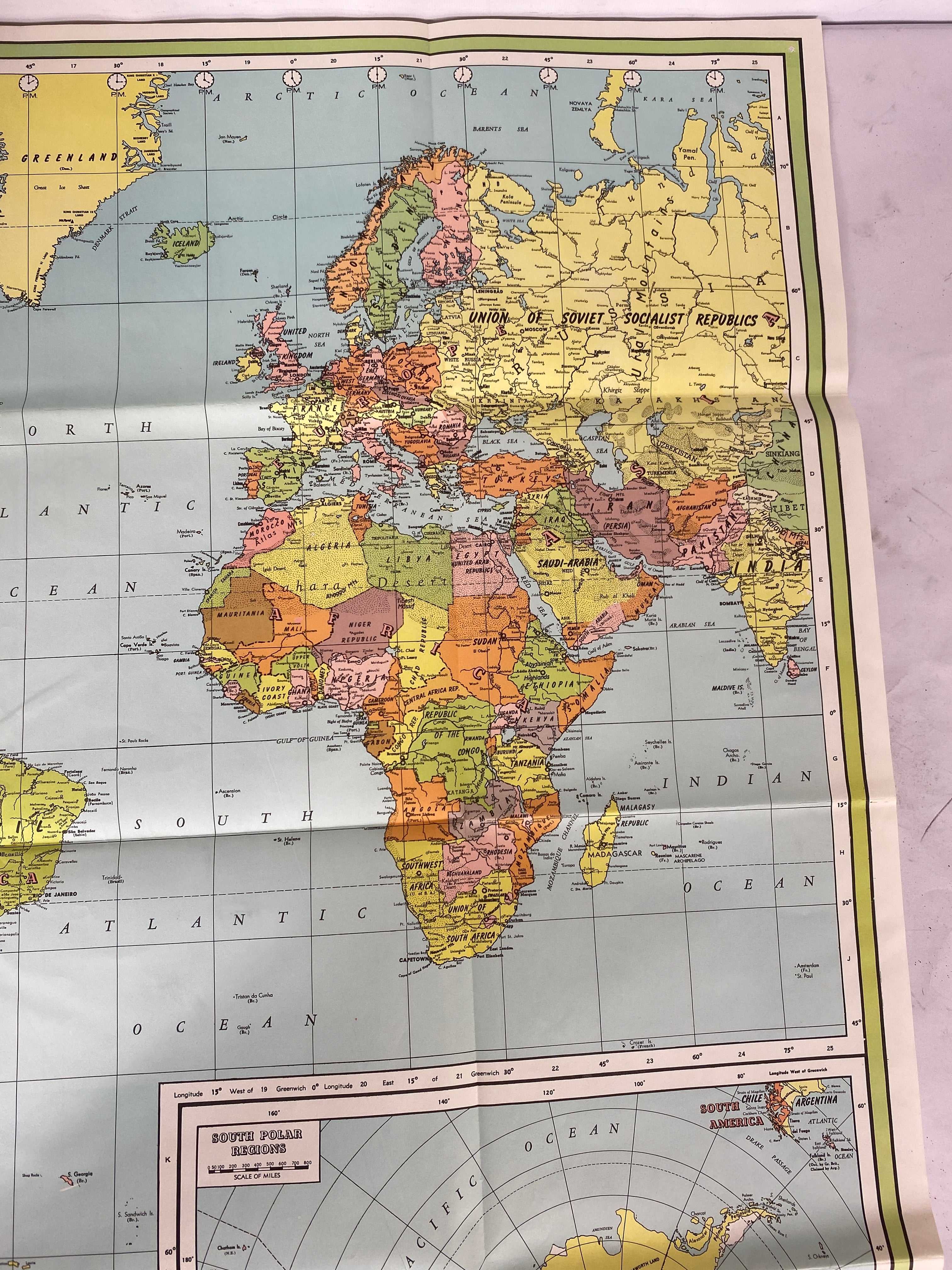 Universal Map of the World Book Enterprises Inc