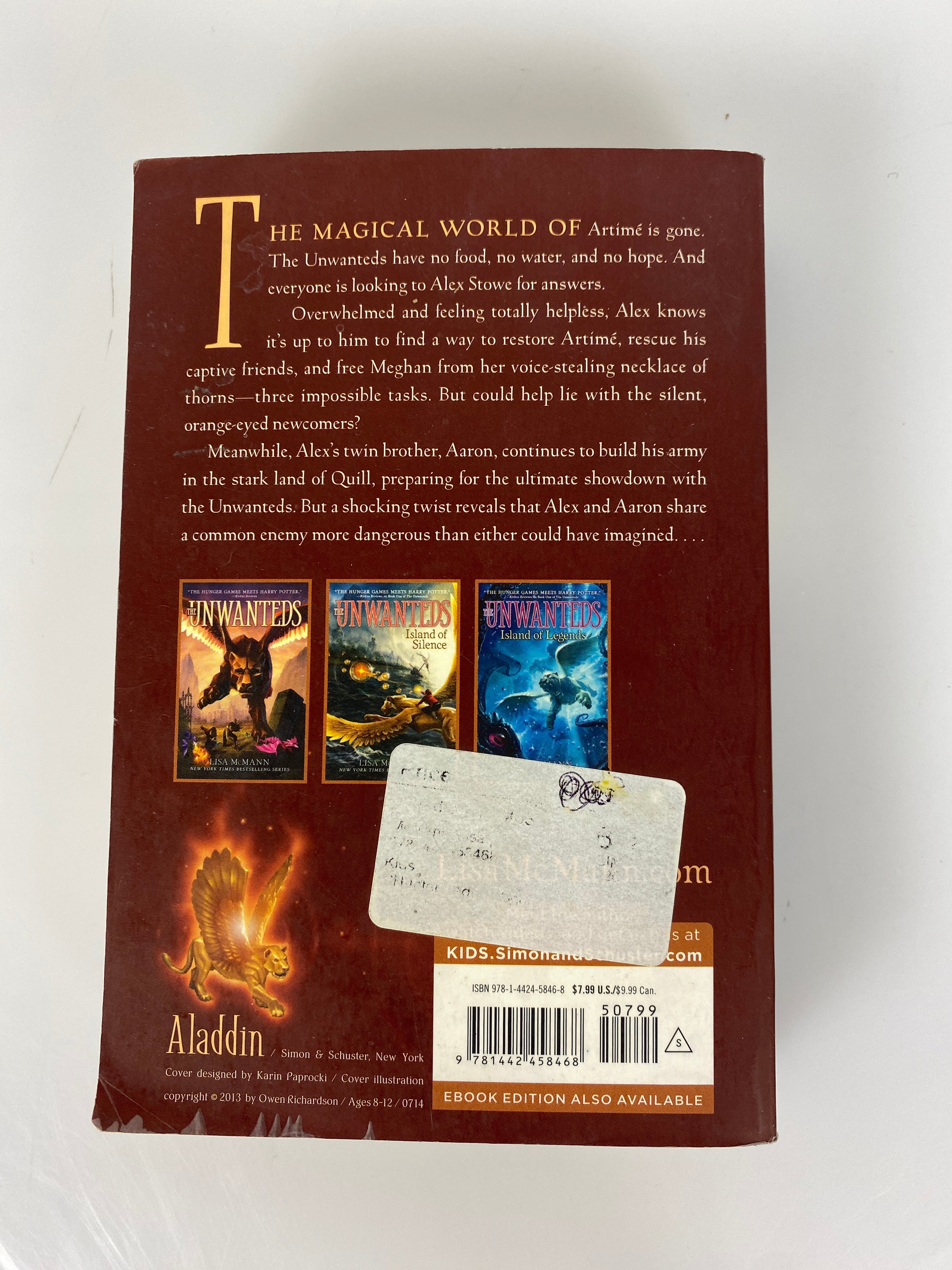 Unwanteds: Island of Fire Lisa McMann SC *signed*