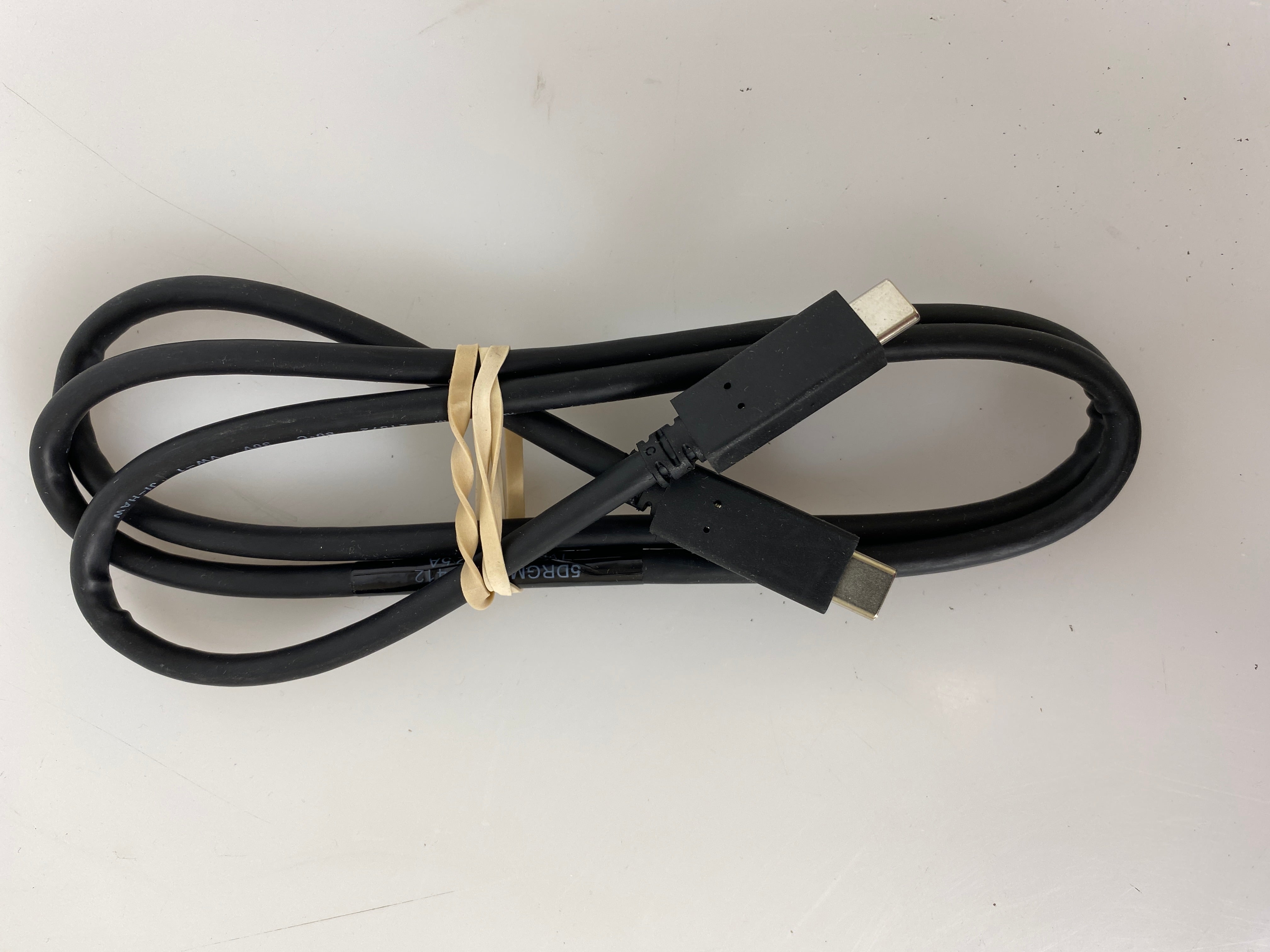 USB-C to USB-C Cable 3'