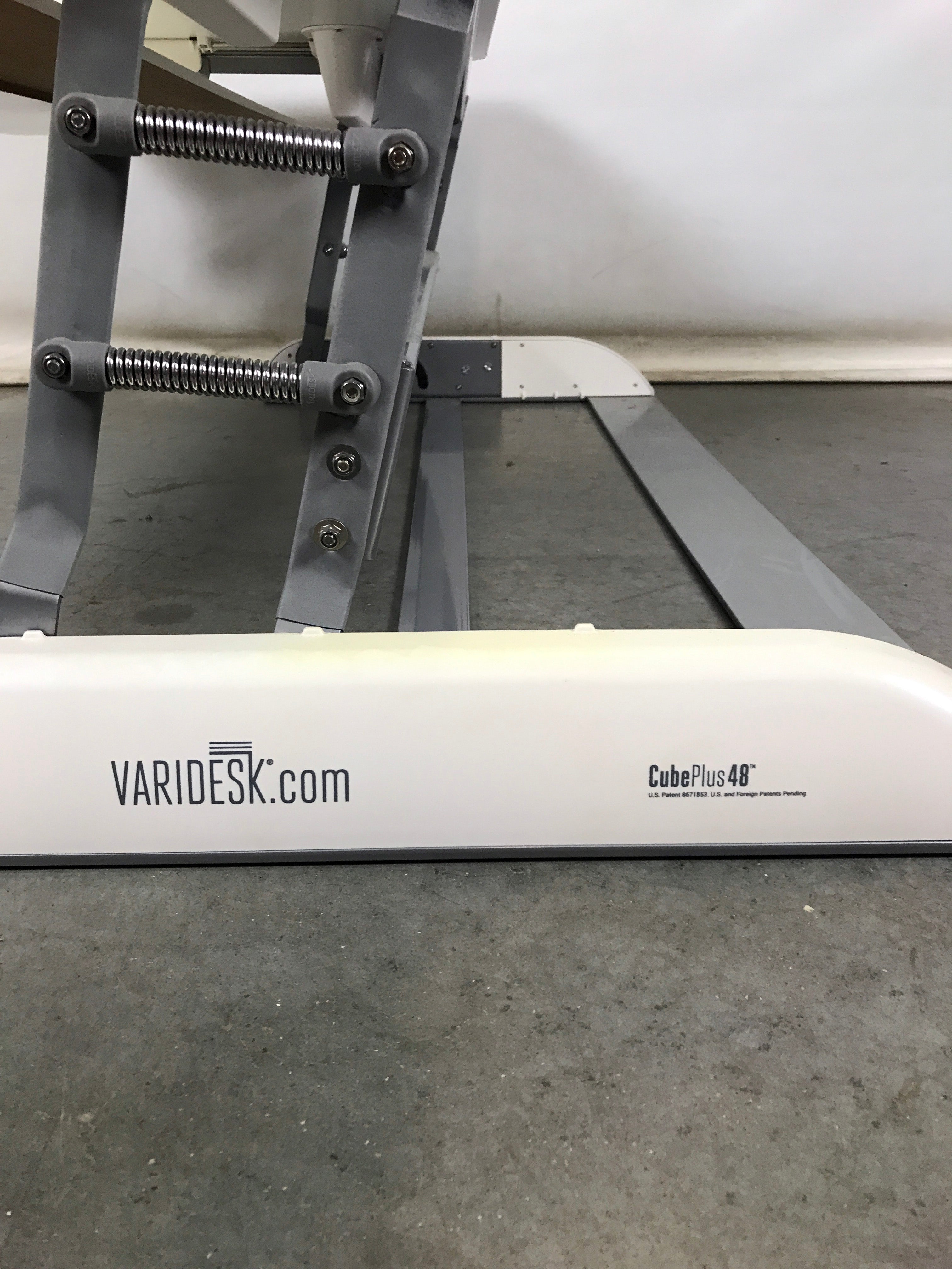 Varidesk CubePlus 48