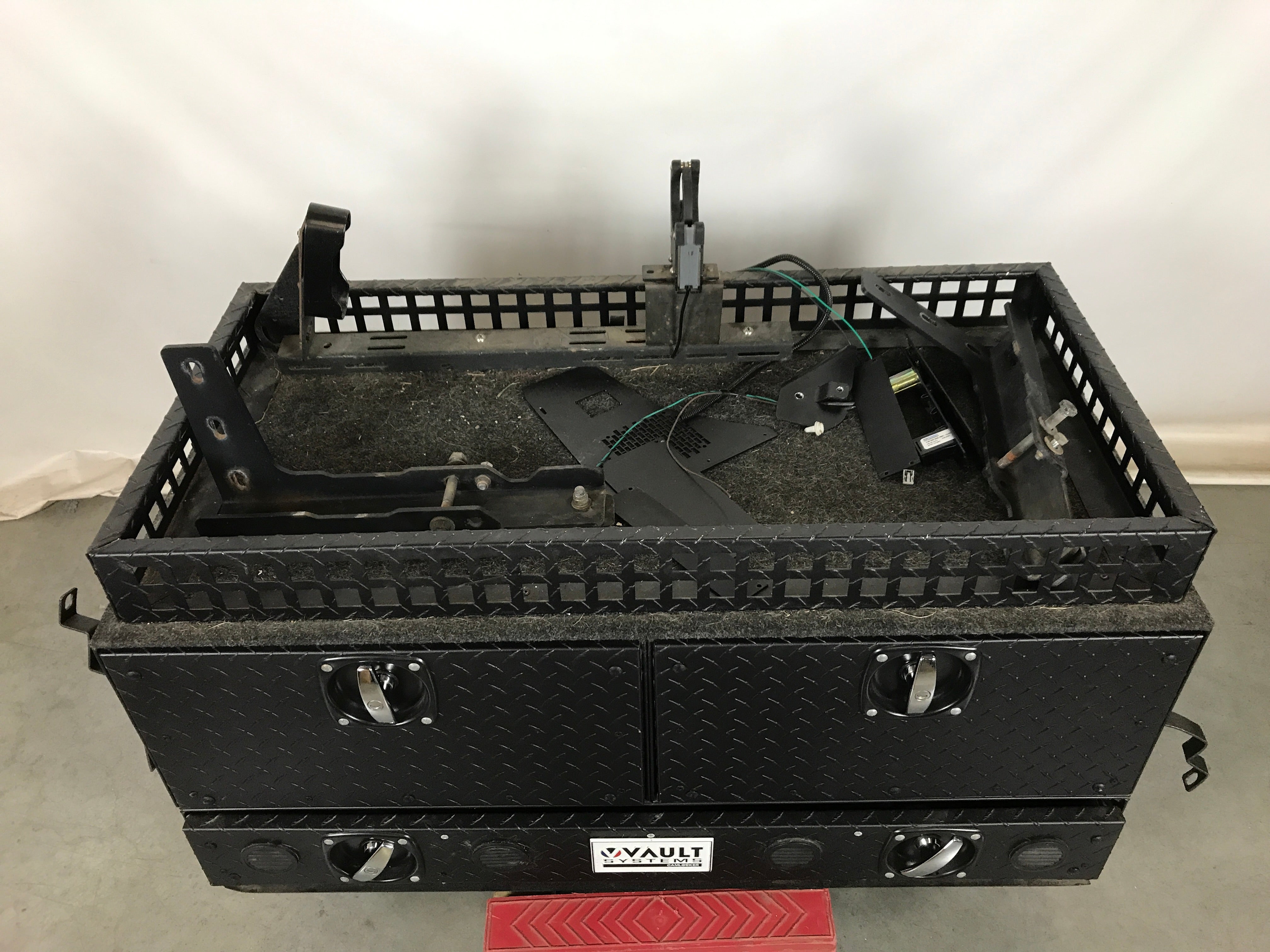 Vault Systems Cam Locker