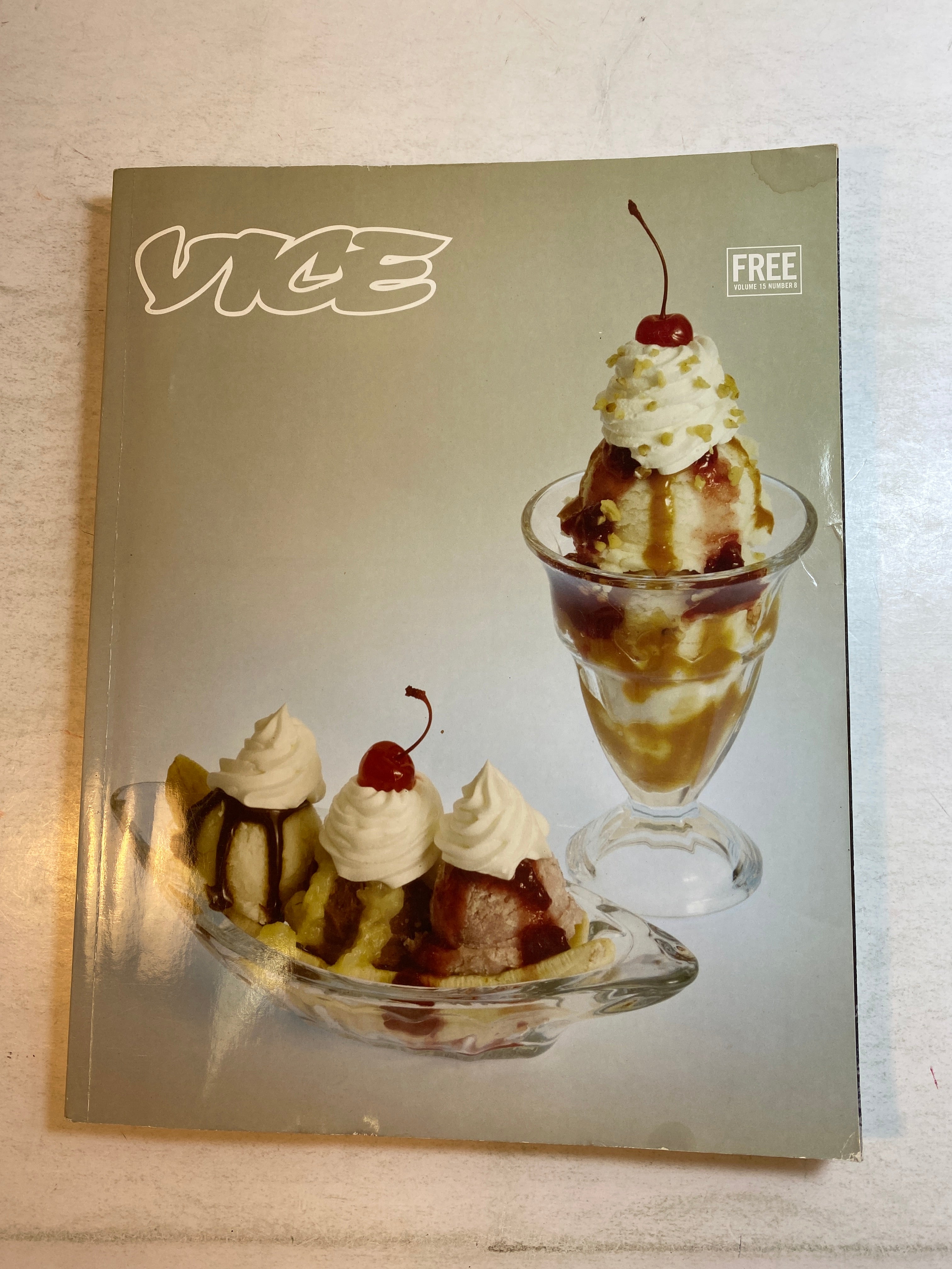Vice Magazine Volume 15 Number 8 The Sundae Issue