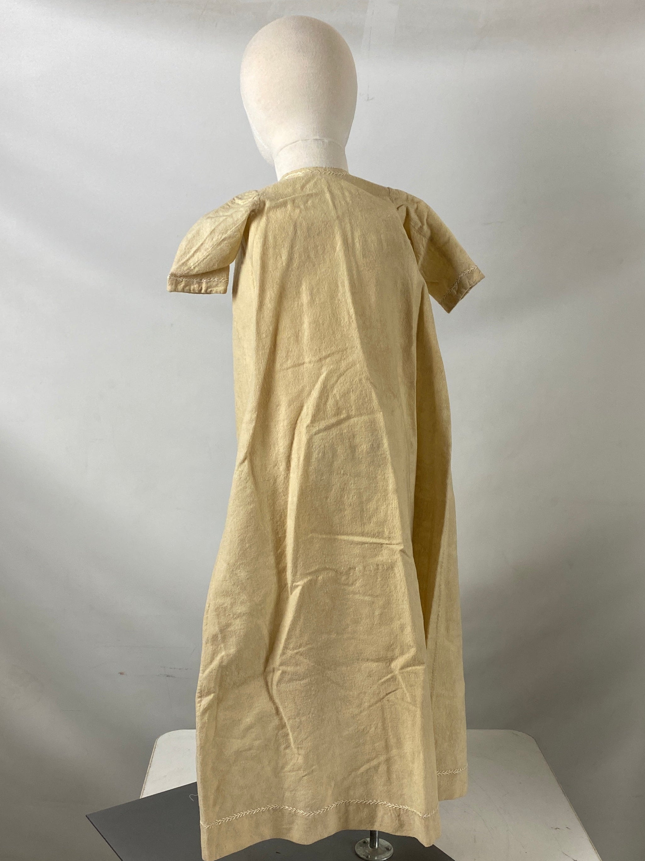 Vintage 1800s Baby Robe