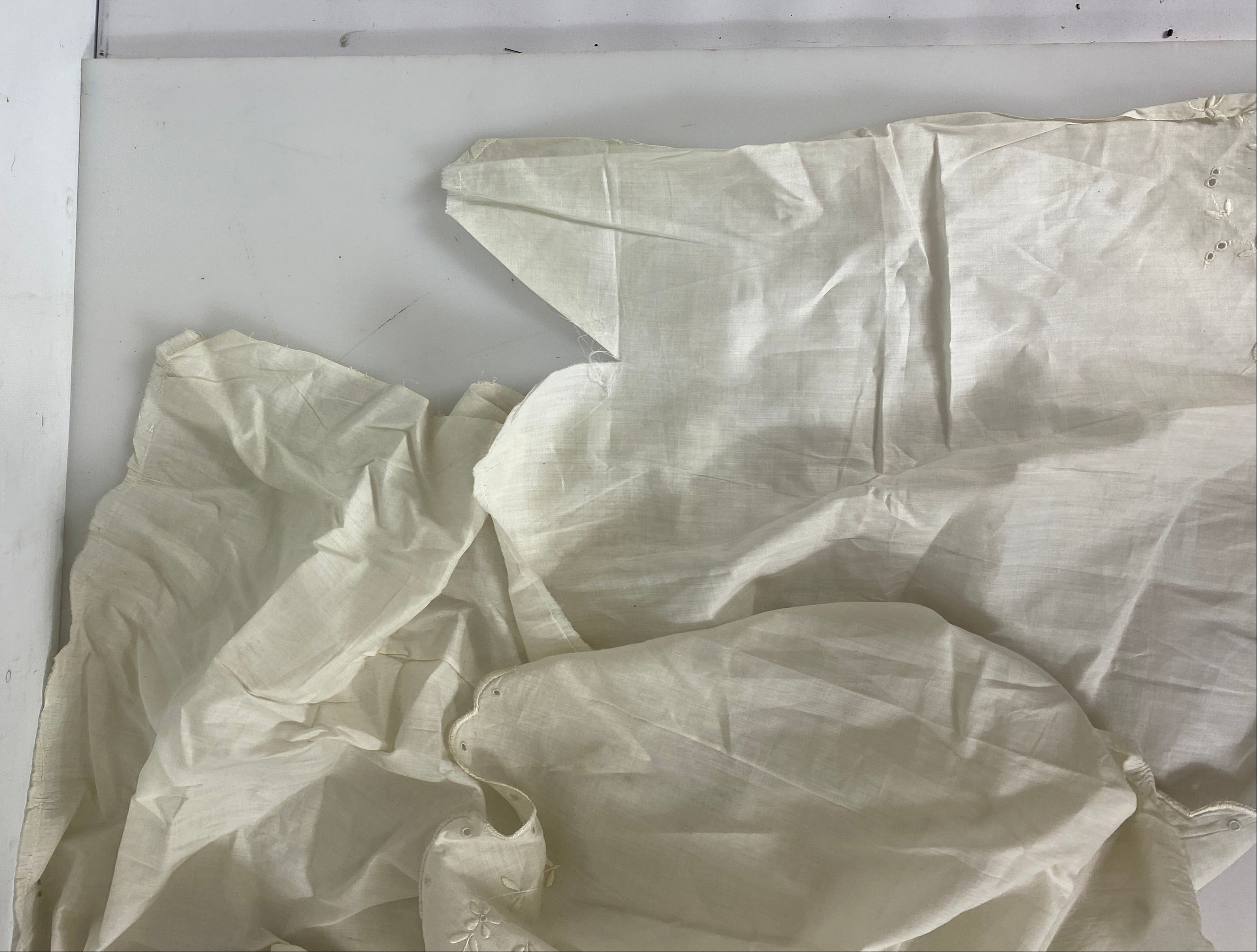 Vintage 1880s White Linen Embroidered Flounce