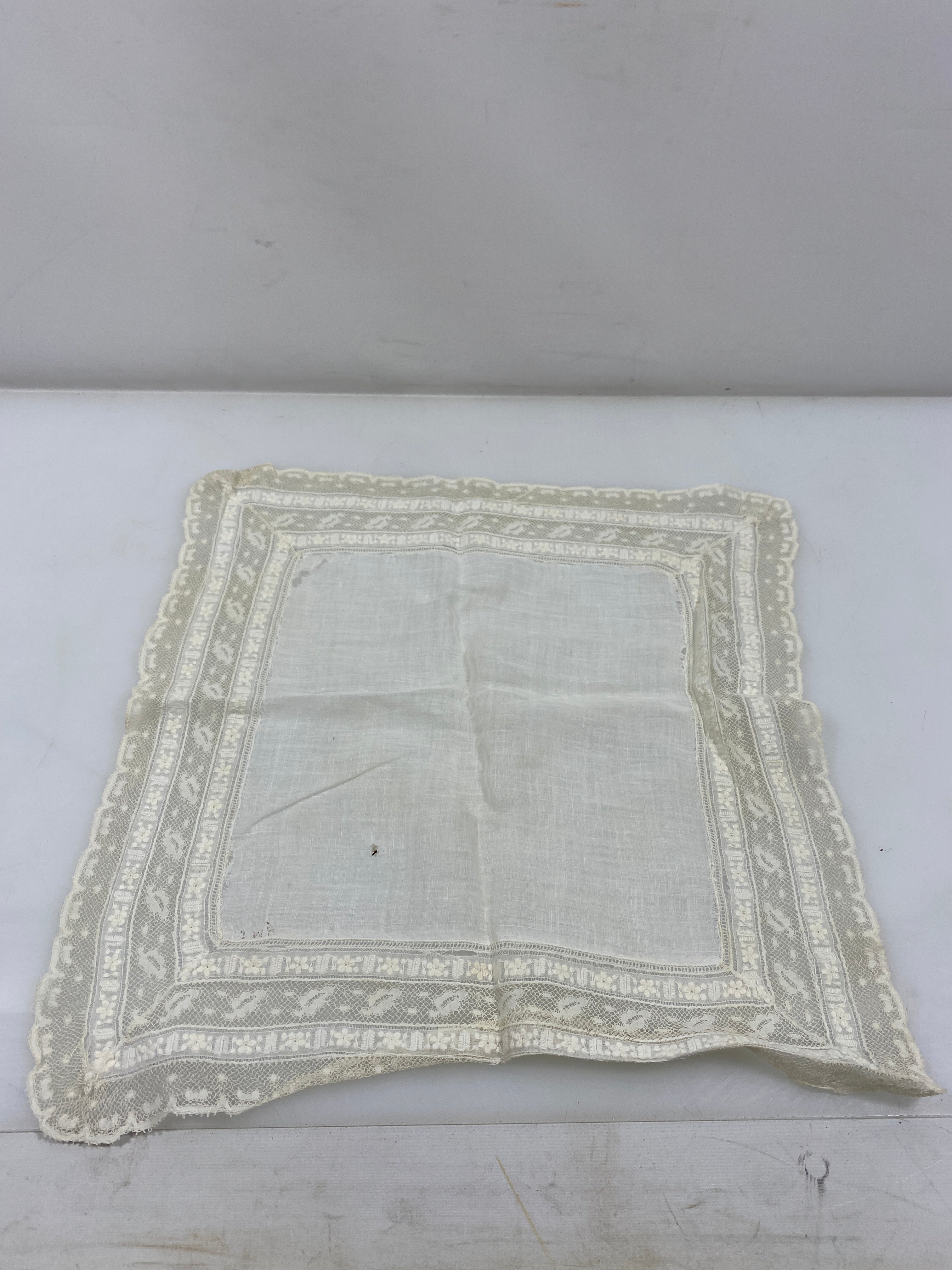 Vintage 1890s White Linen Handkerchief with Intricate Lace Details