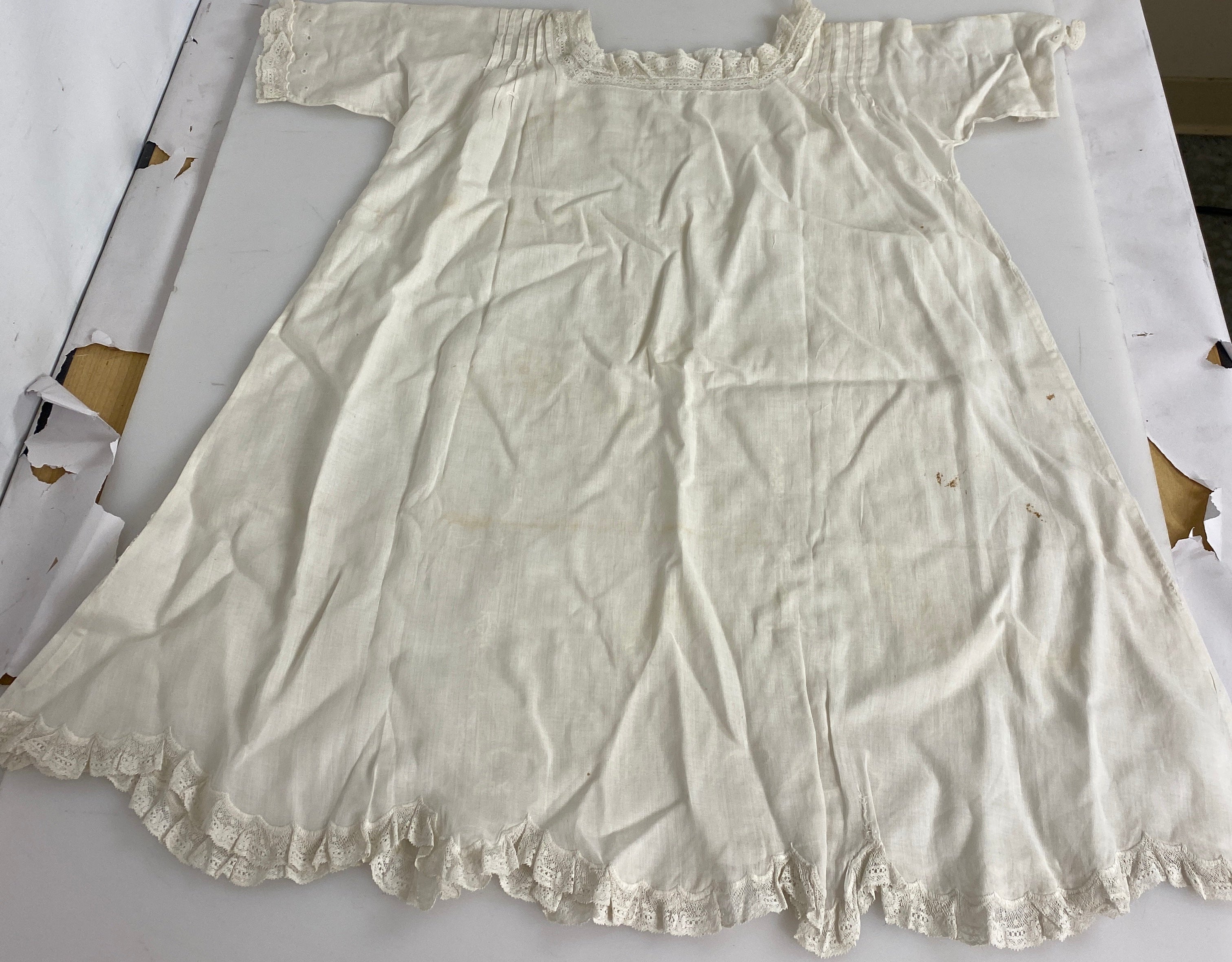Vintage 1900's Infant Gown