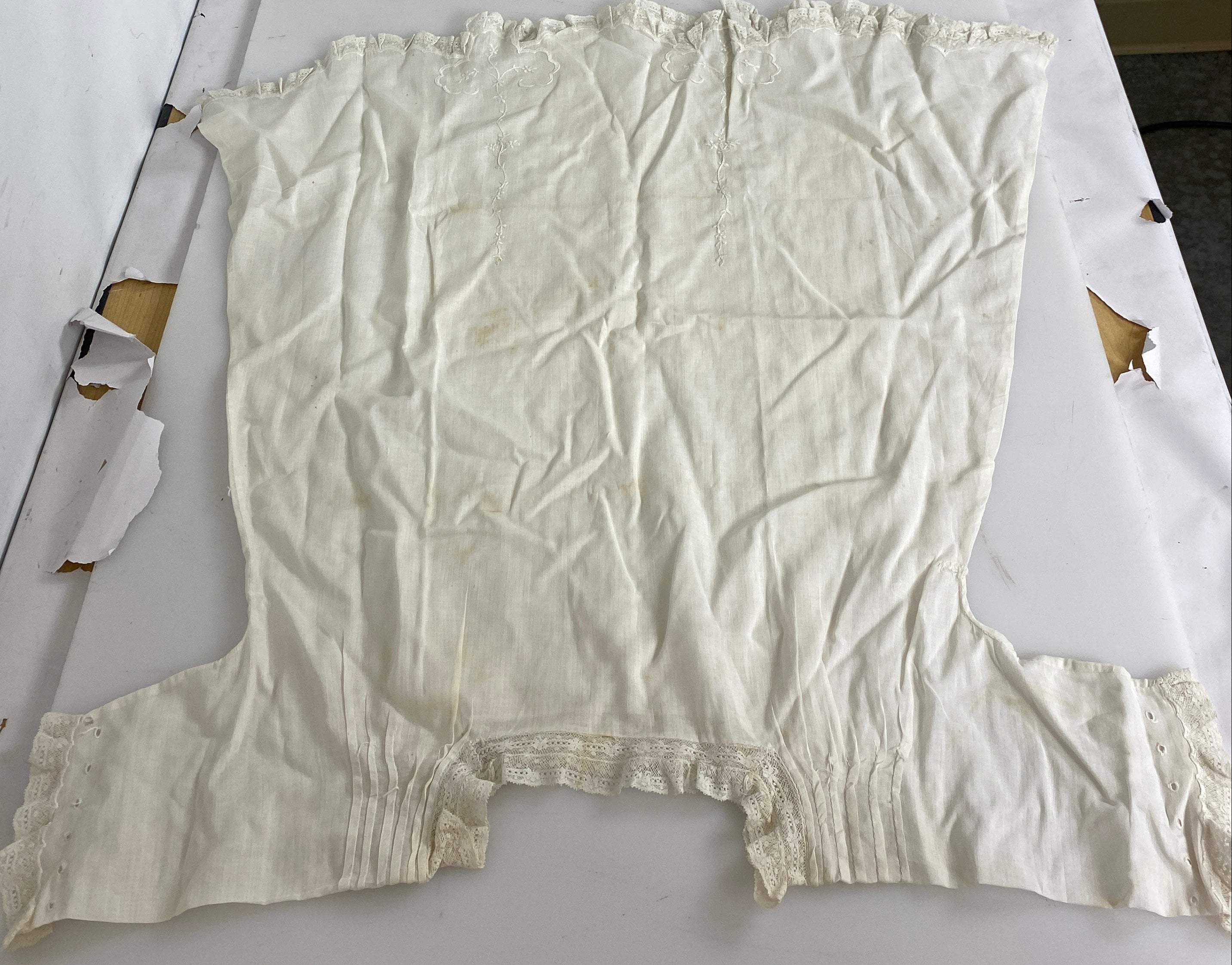 Vintage 1900's Infant Gown