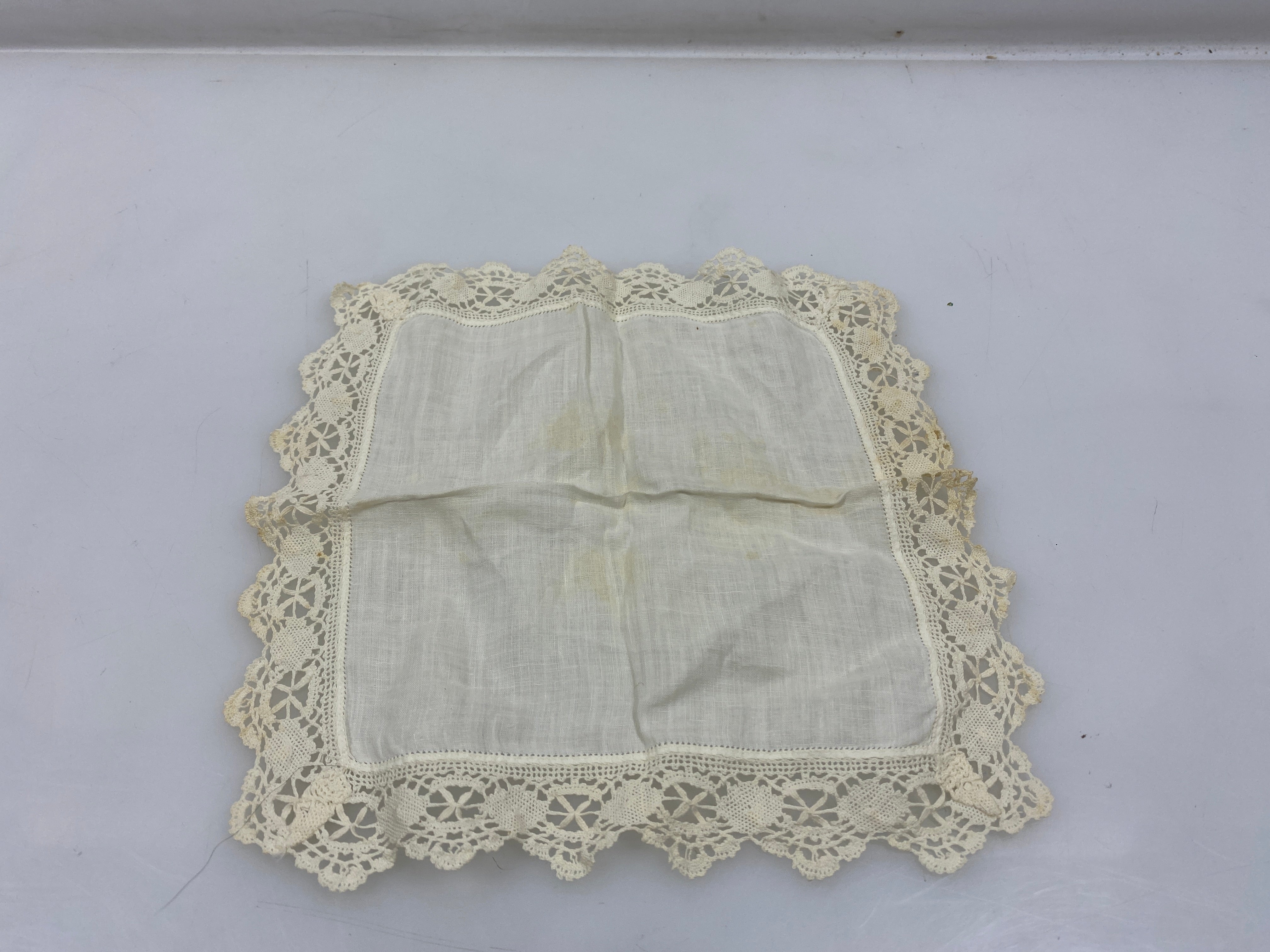 Vintage 1900s White Linen Handkerchief with Crocheted Lace Border