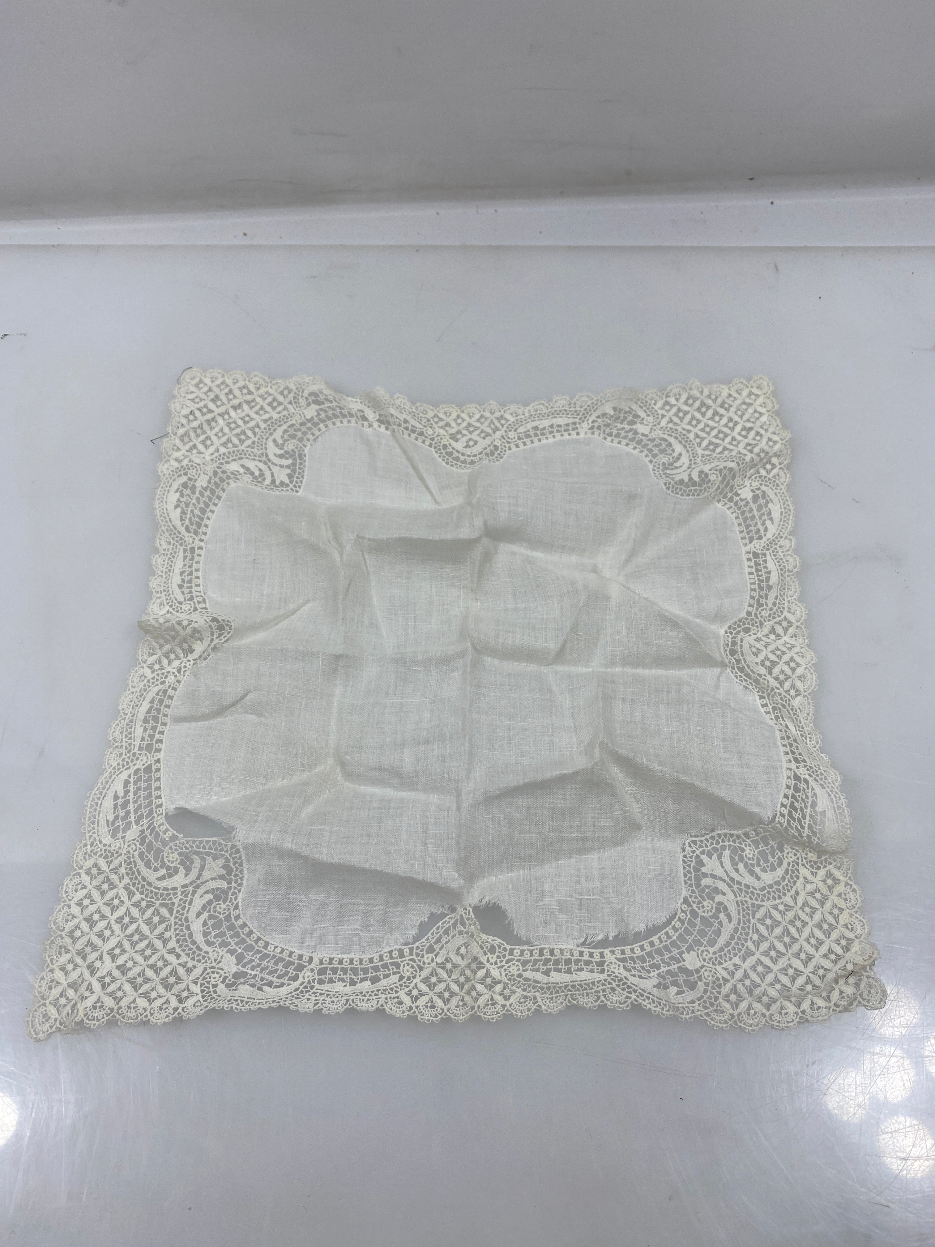 Vintage 1900s White Linen Handkerchief with Intricate Lace Border
