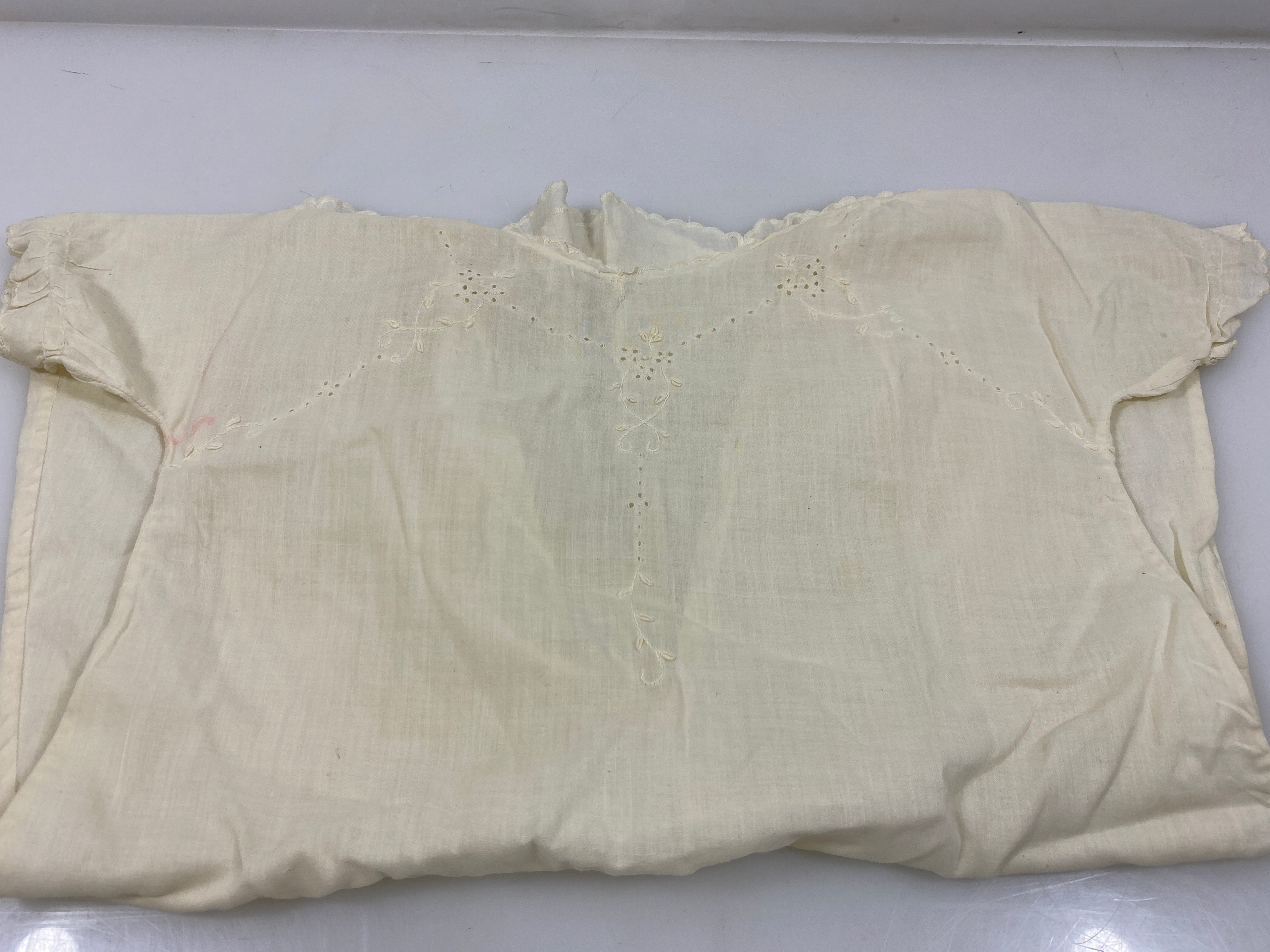 Vintage 1910s White Linen Baby's Dress with Floral Embroidery