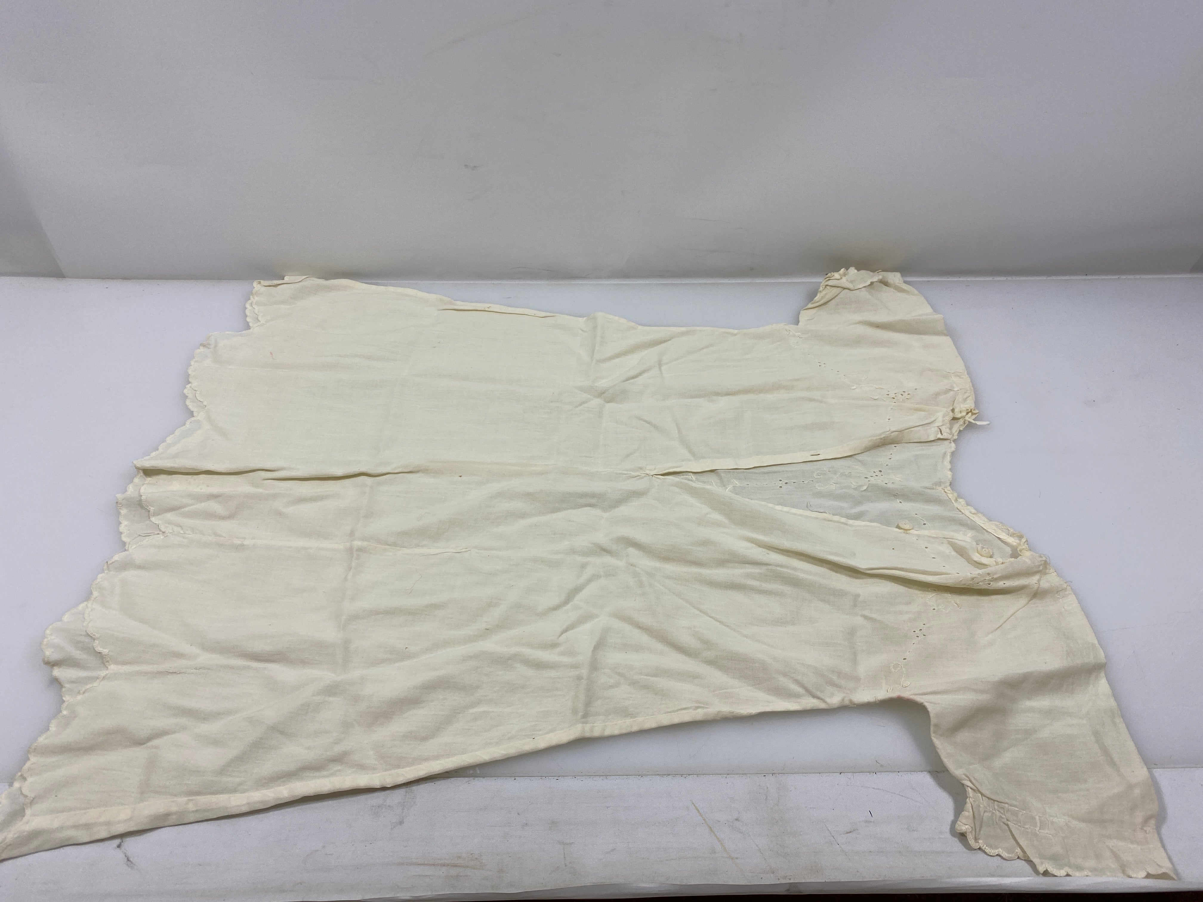 Vintage 1910s White Linen Baby's Dress with Floral Embroidery