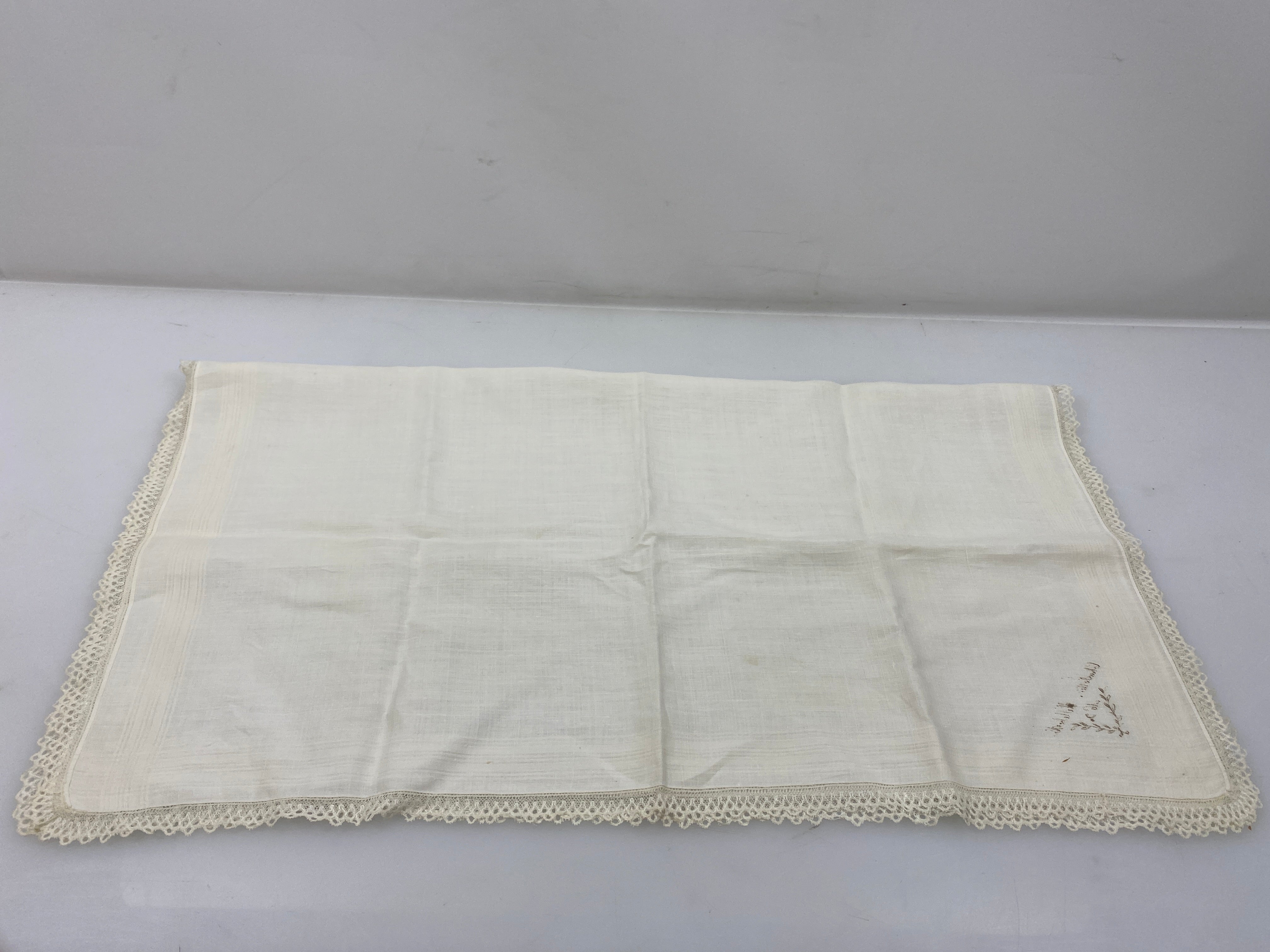 Vintage 1910s White Linen Handkerchief with Eyelet Lace Border