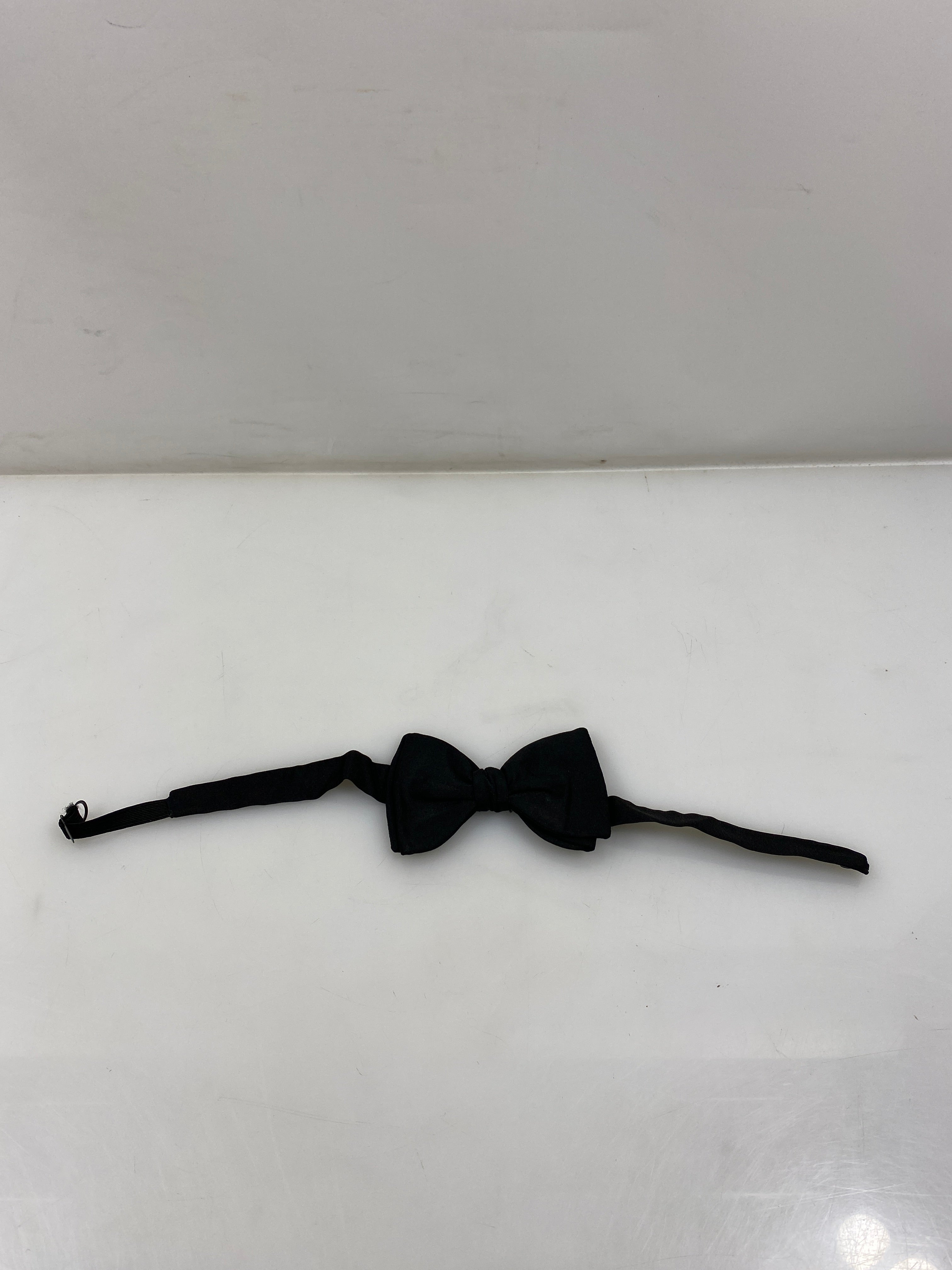 Vintage 1920s Black Clip On Bowtie